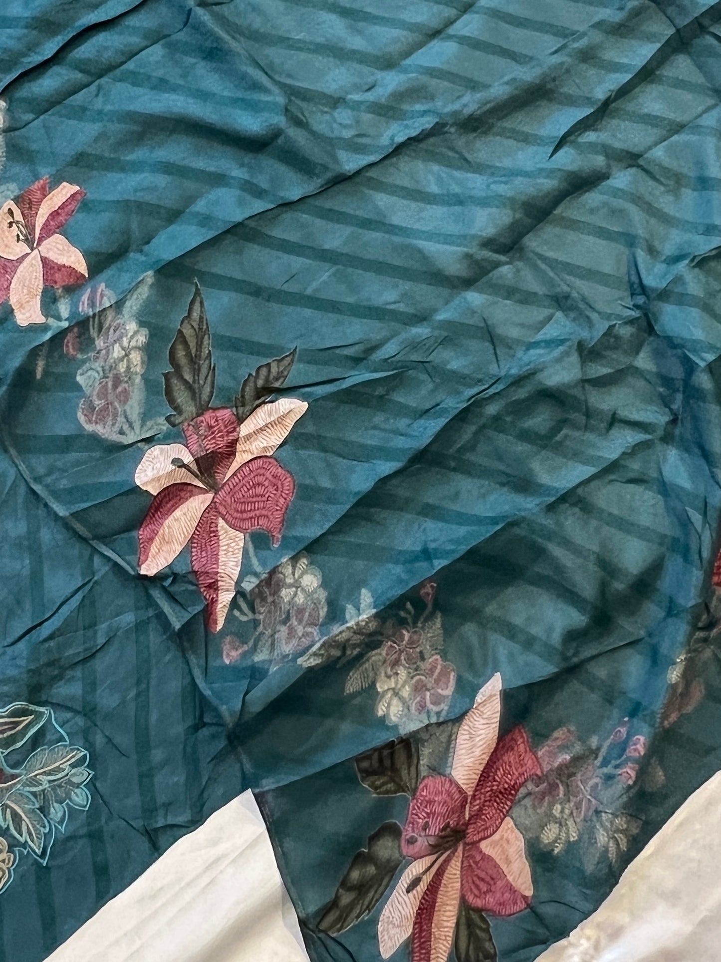 QUEEN BLUE MUSLIN EMBROIDERY SUIT