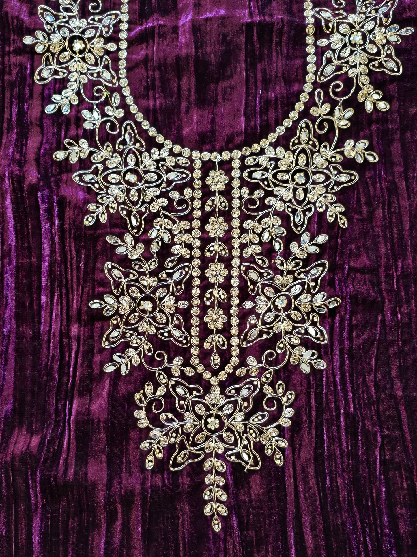 MEHRUN CRUSH VELVET EMBROIDERY SUIT 3 Q