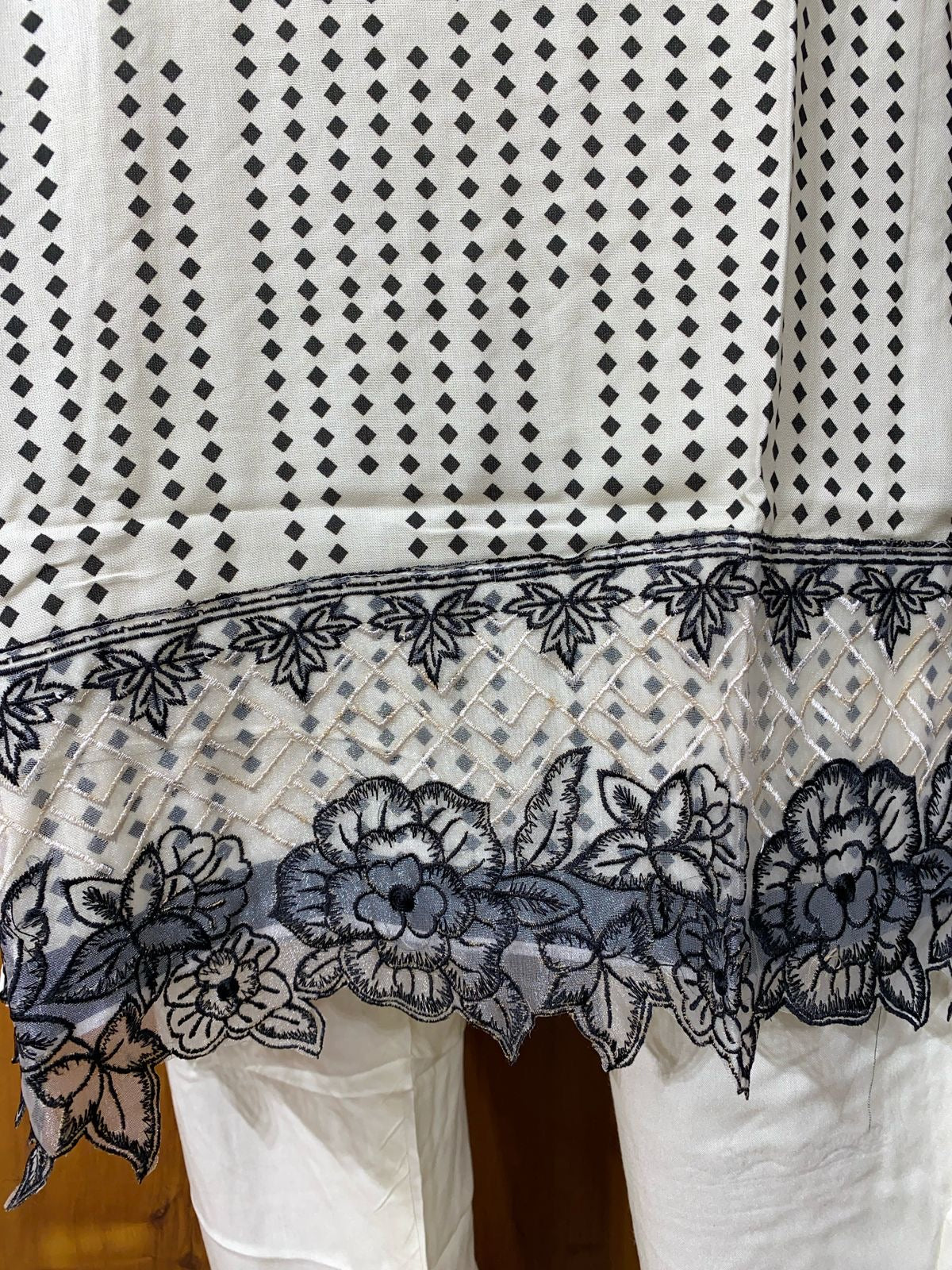 MAHAM LAWN READYMADE SUIT 6