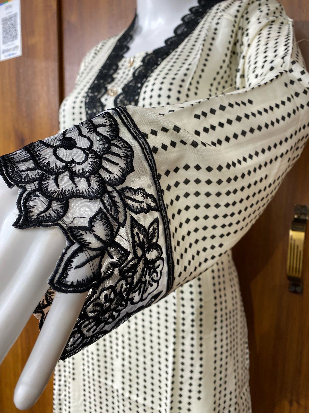 MAHAM LAWN READYMADE SUIT 6