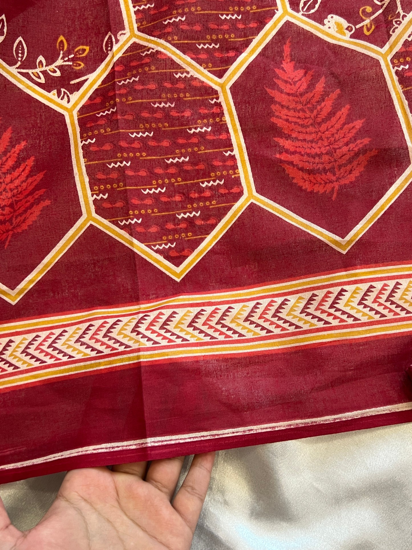 MS LAWN PRINTED SUIT 1