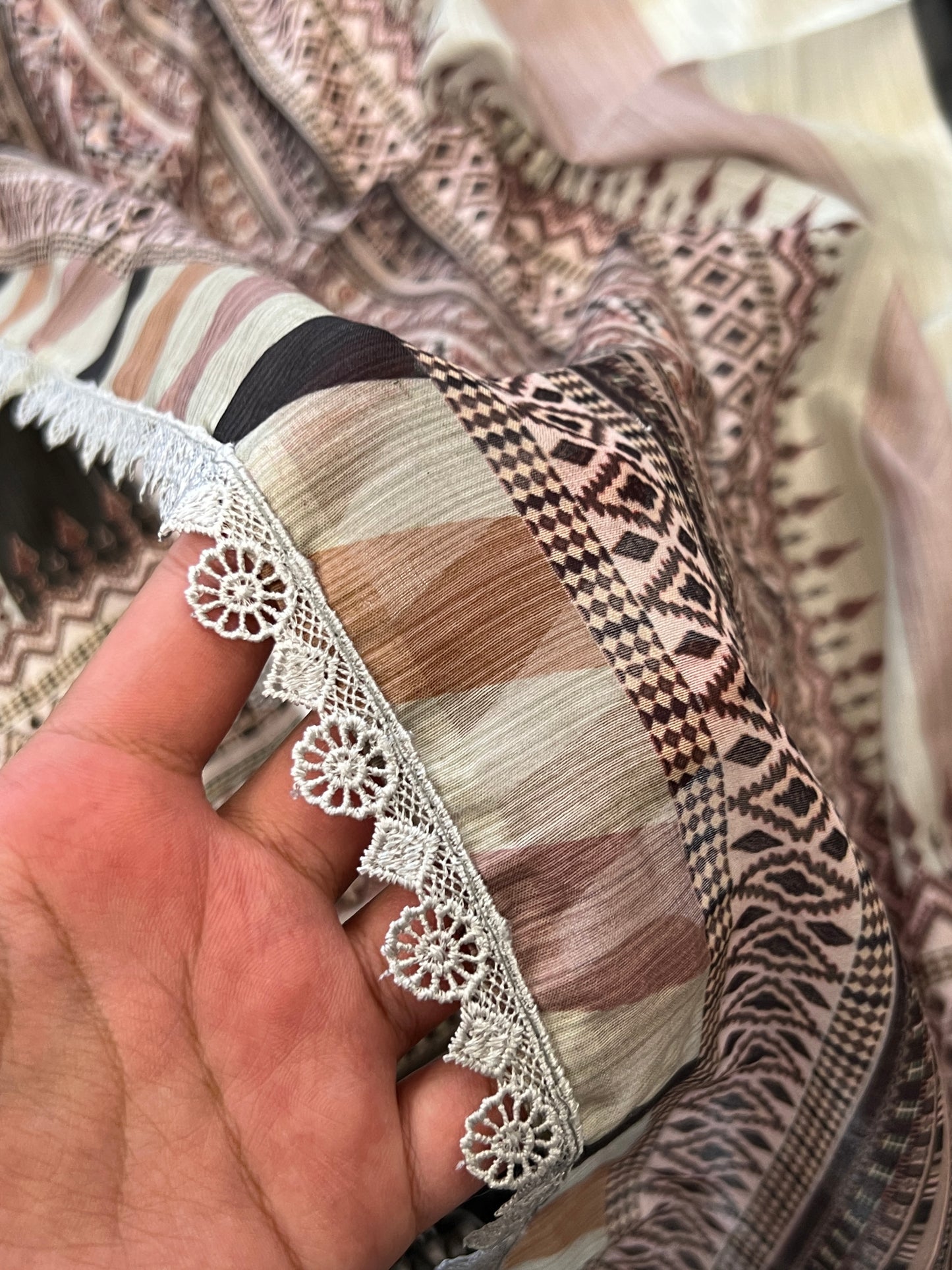 SABA LAHERIYA SOFT COTTON SUIT