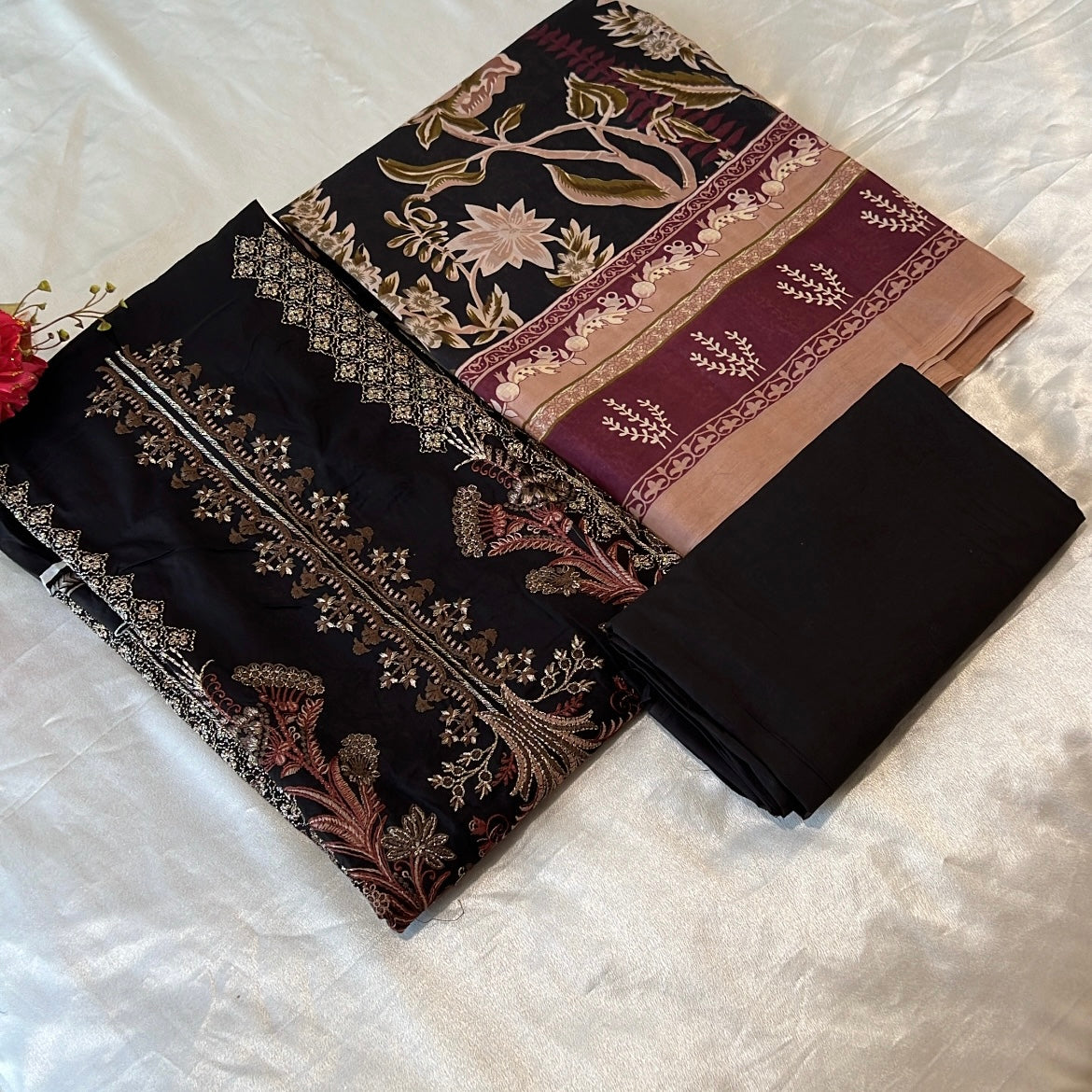 HARSHA BLACK COTTON PATCH SUIT 3374