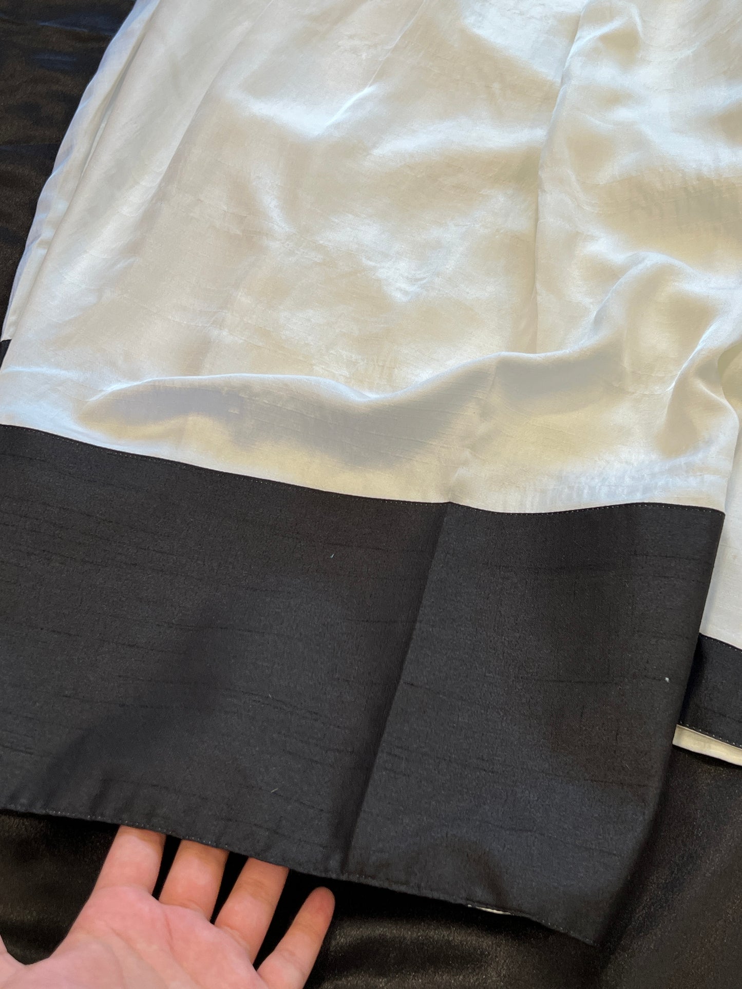 OFF-WHITE FARSHI SHALWAR
