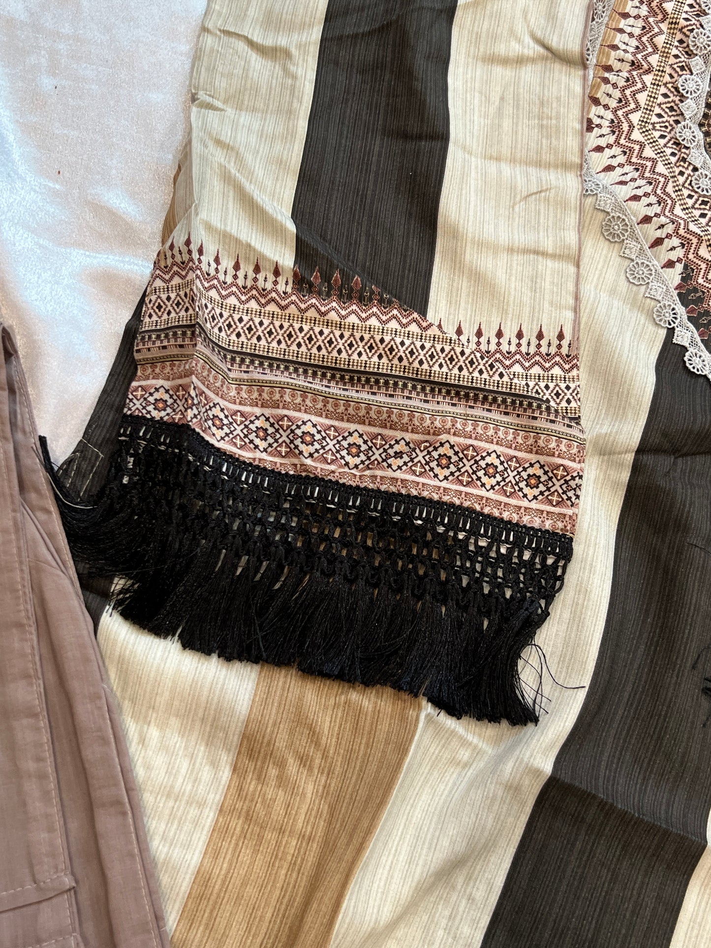 SABA LAHERIYA SOFT COTTON SUIT