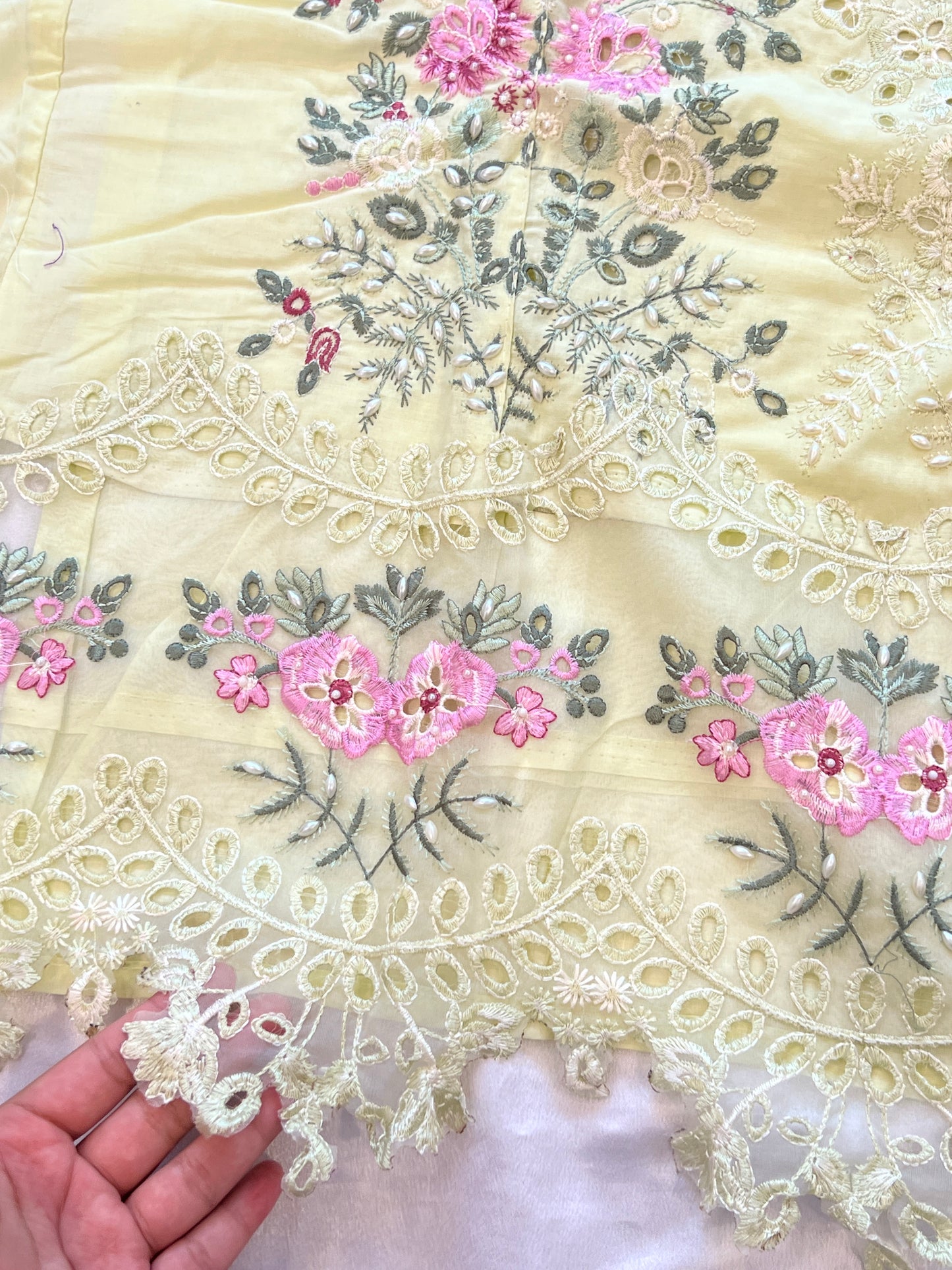 GREEN HANIA LAWN COTTON EMBROIDERY SUIT