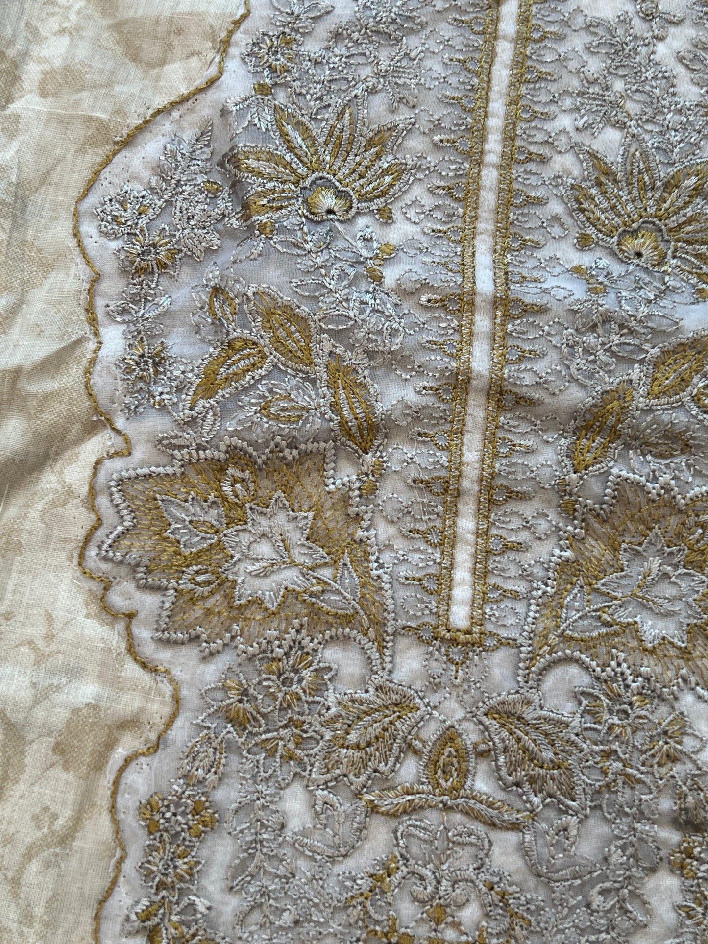 NEEDLE LAWN EMBROIDERY PATCH SUIT