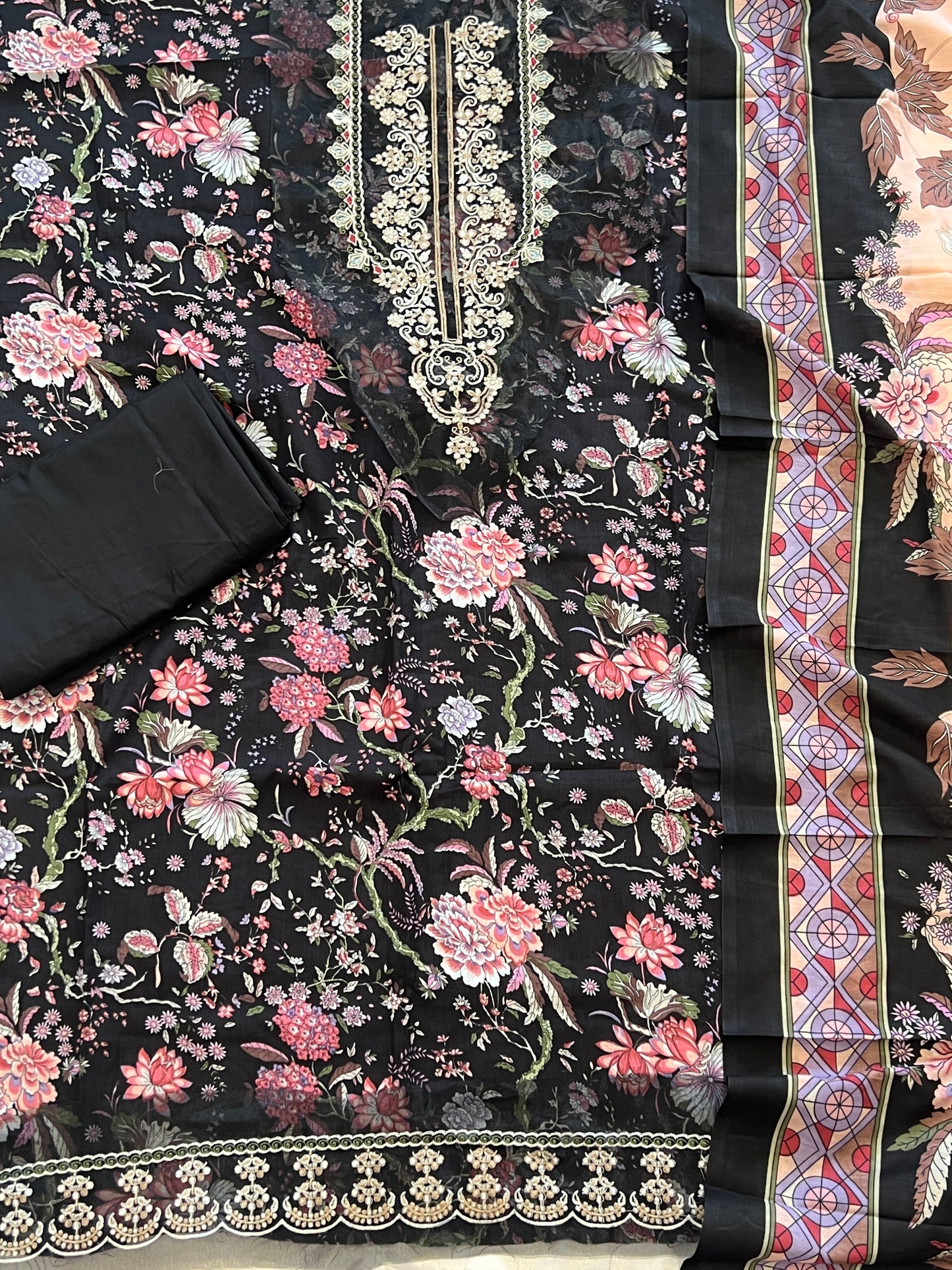 JADE COTTON EMBROIDERY SUIT 12