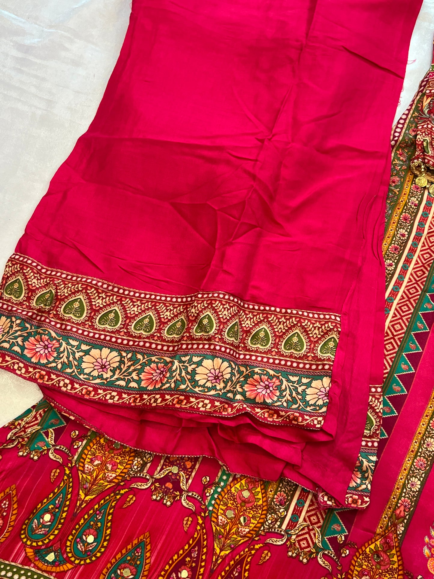 RAHI CREPE READYMADE SUIT