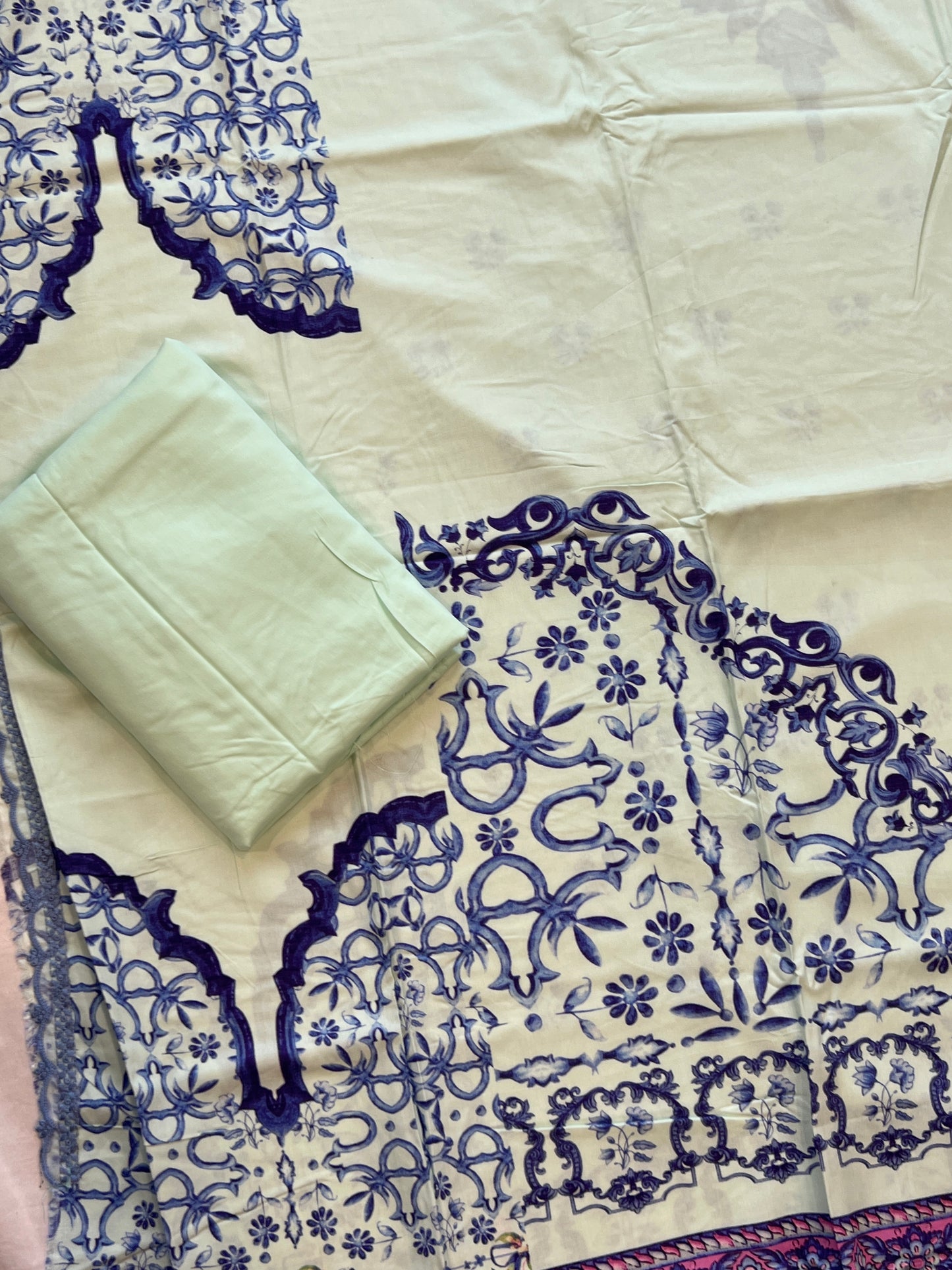 GREEN LUXE SOFT COTTON EMBROIDER SUIT