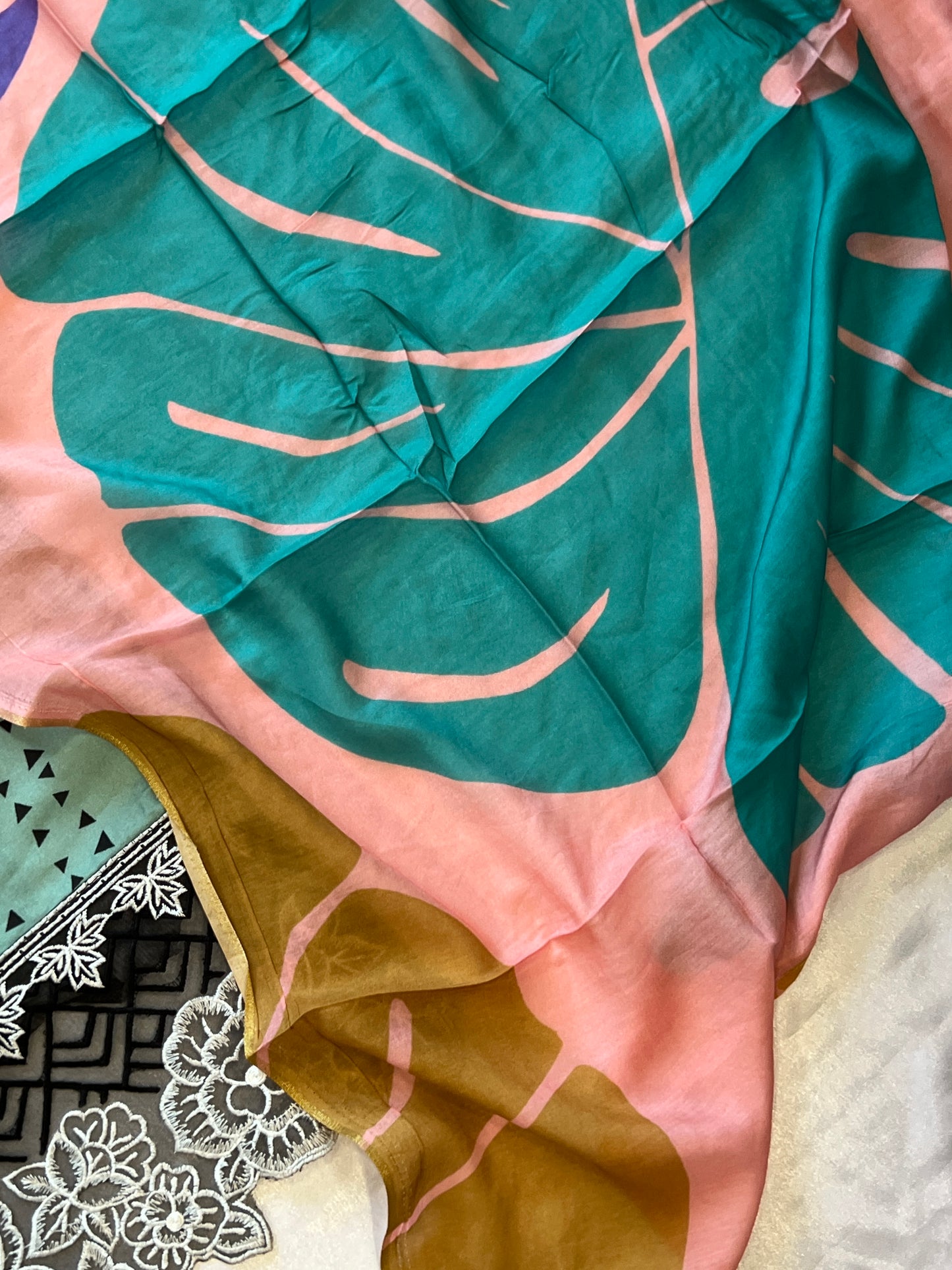 GREEN MAHAM SOFT COTTON EMBROIDER SUIT