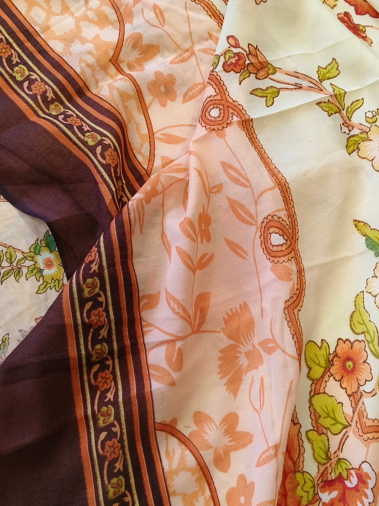 FLORA COTTON EMBROIDERY SUIT 5