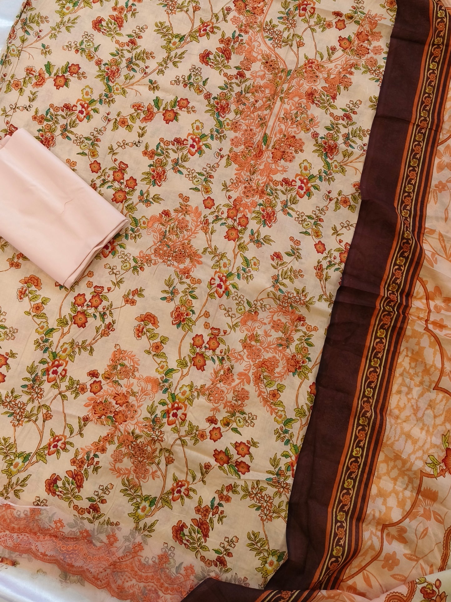 FLORA COTTON EMBROIDERY SUIT 5