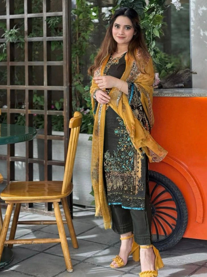 HARSHA BLACK COTTON PATCH SUIT