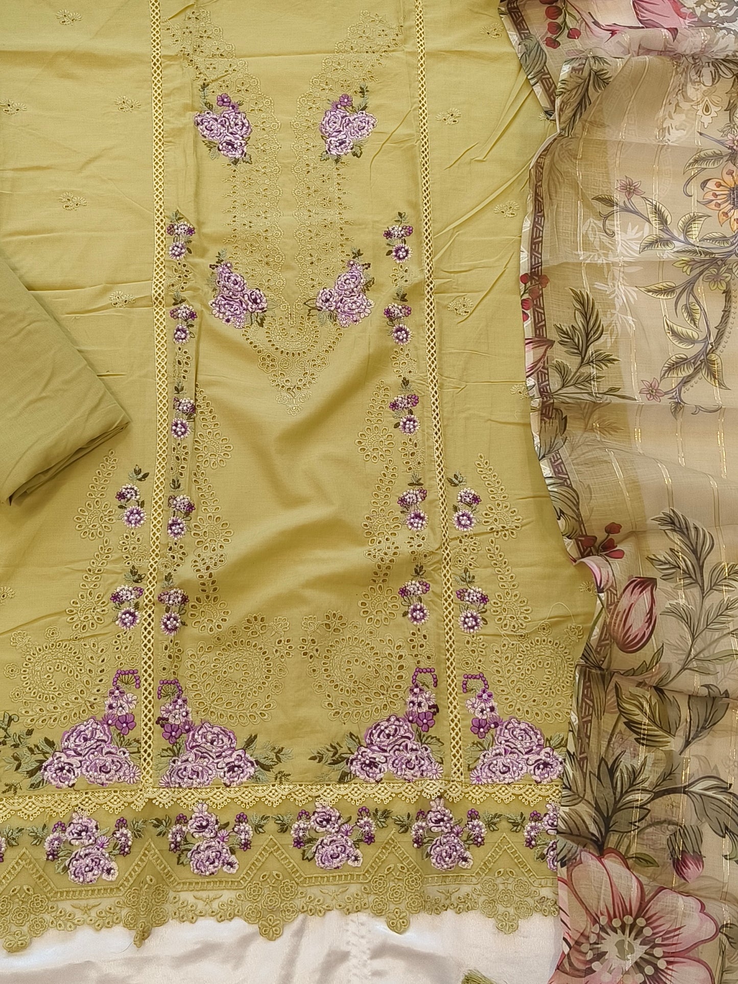 HANIA LAWN COTTON EMBROIDERY SUIT