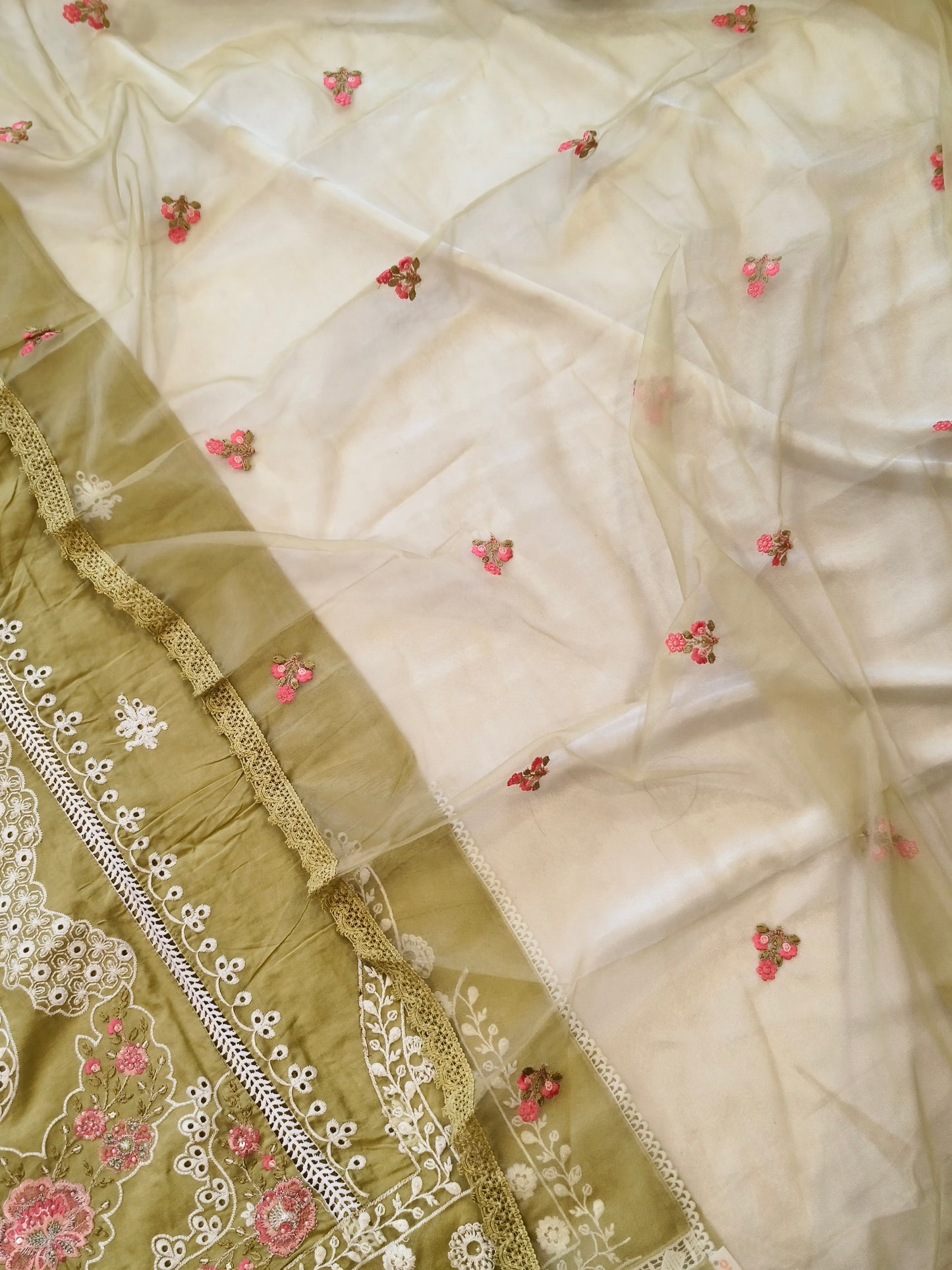 HANIA PURE COTTON EMBROIDERY SUIT 12