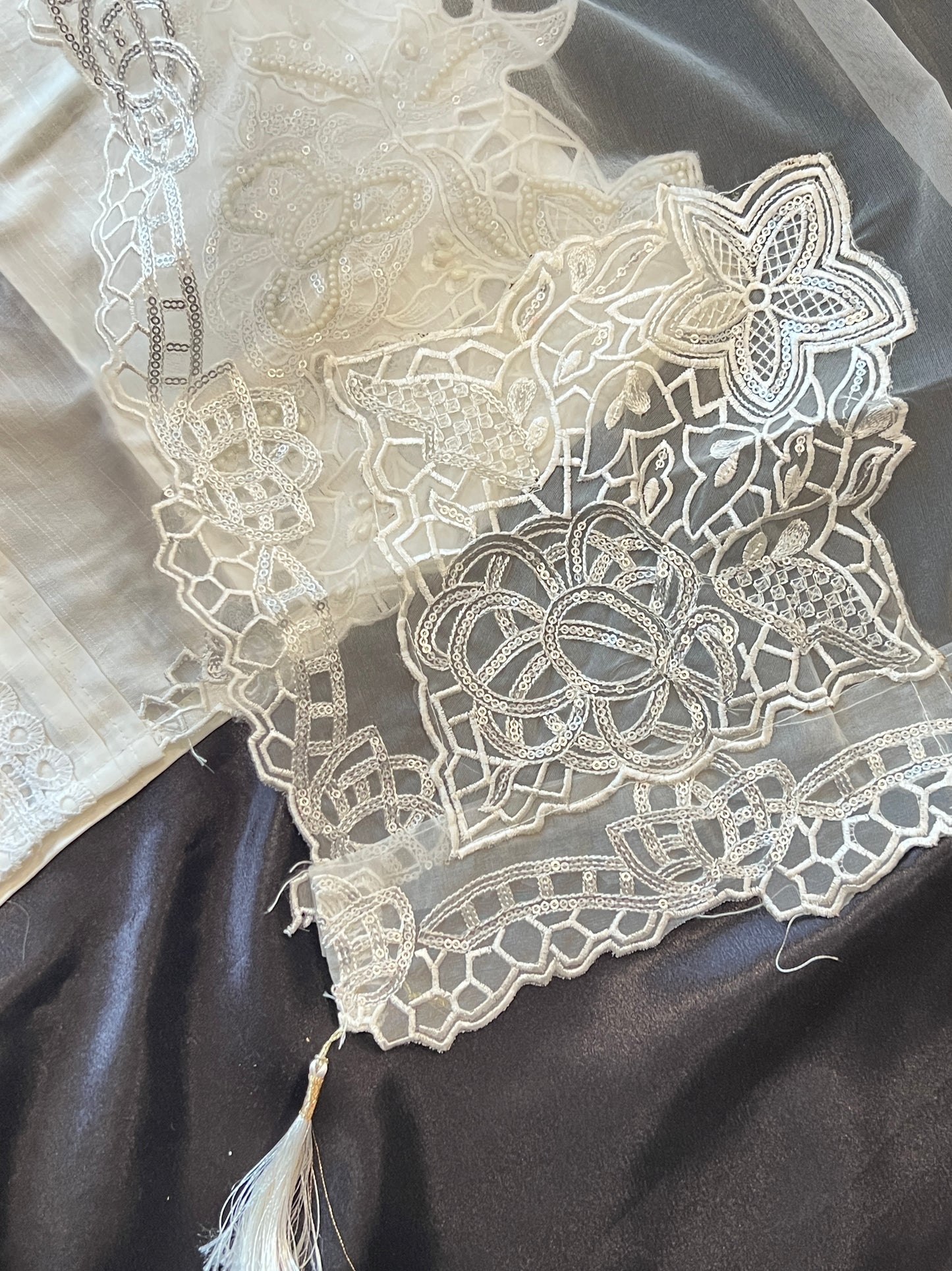 ZARQASH CUTWORK EMBROIDERY SUIT 353