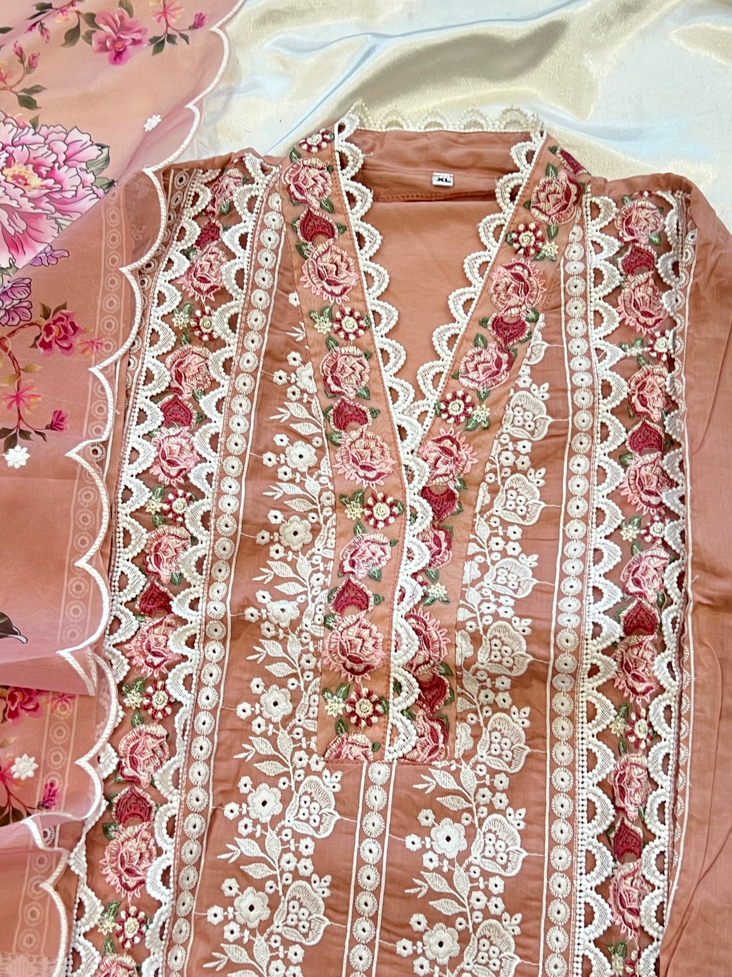 RAAHI PURE COTTON EMBROIDERY SUIT 1