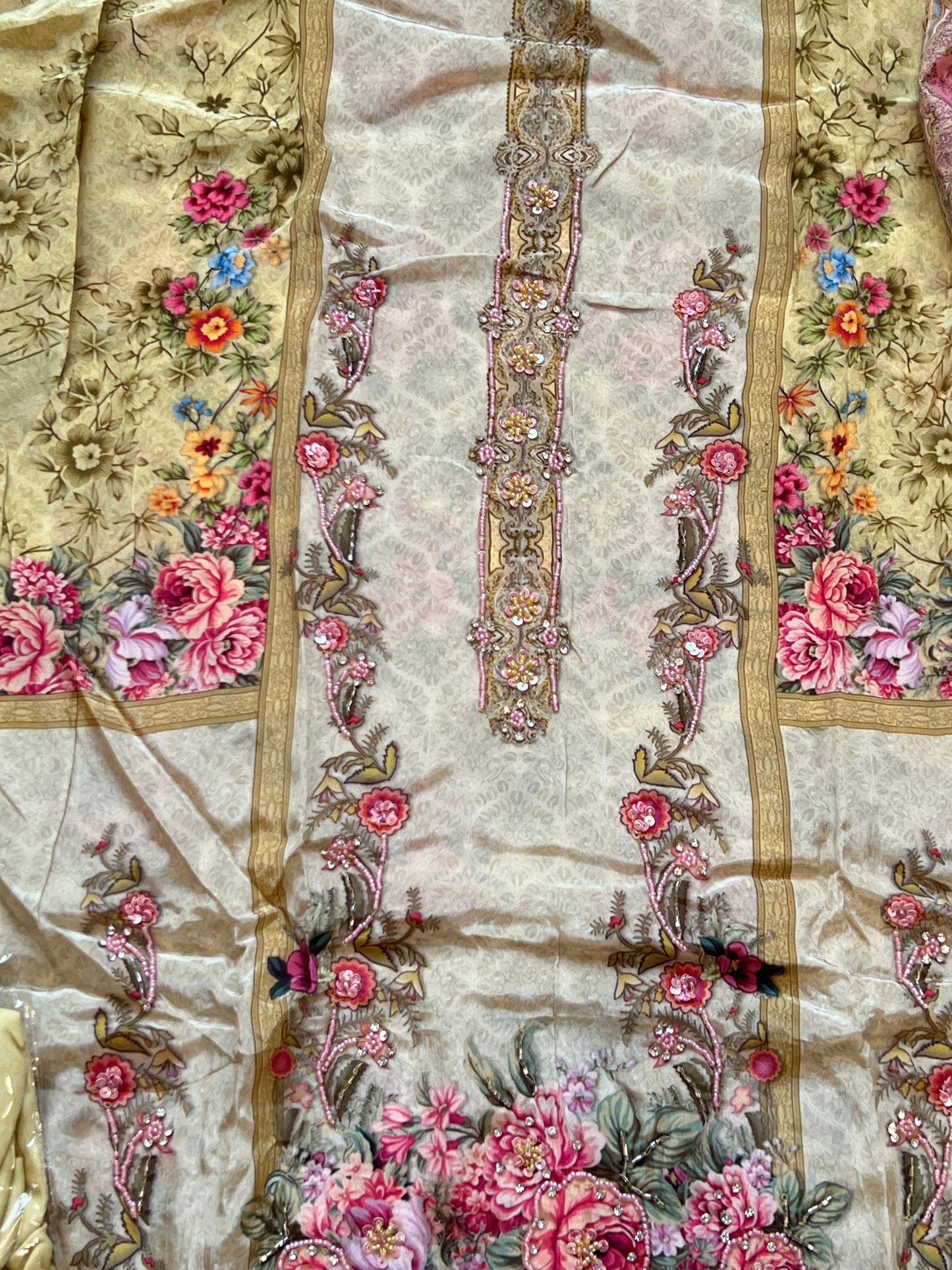 NAZAKAT CREPE EMBROIDERY SUIT 3