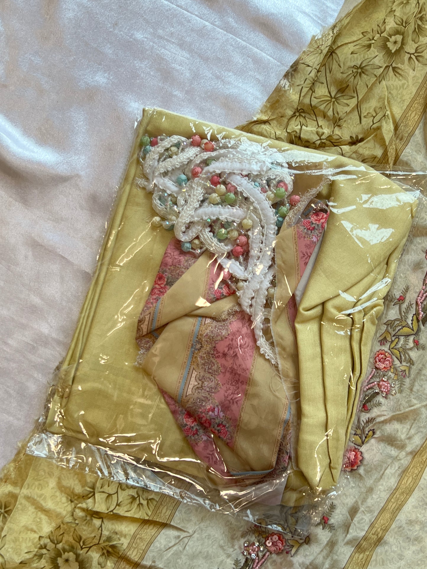 NAZAKAT CREPE EMBROIDERY SUIT 3