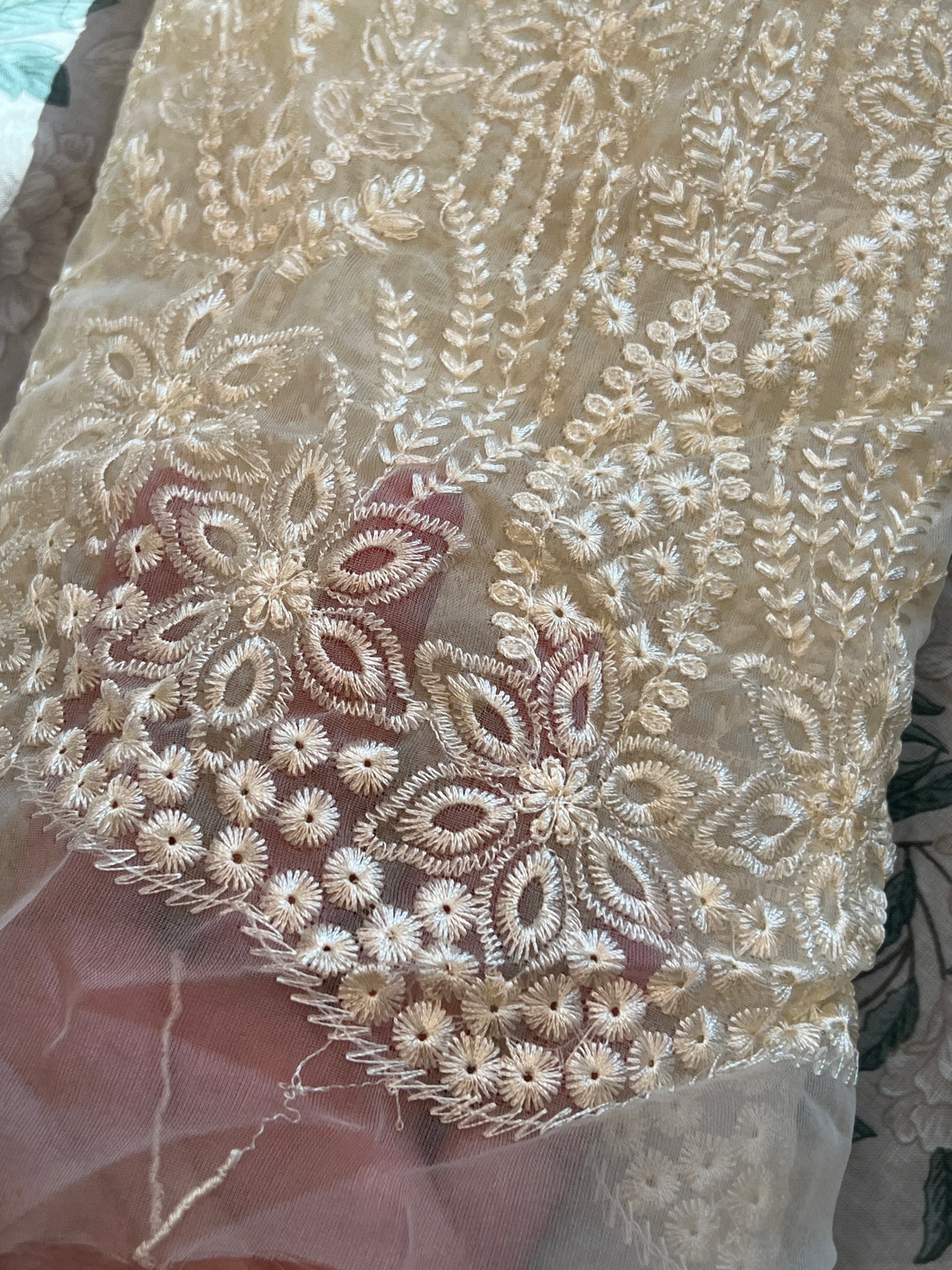 OMBRE CHIKANKARI PATCH SUIT 5