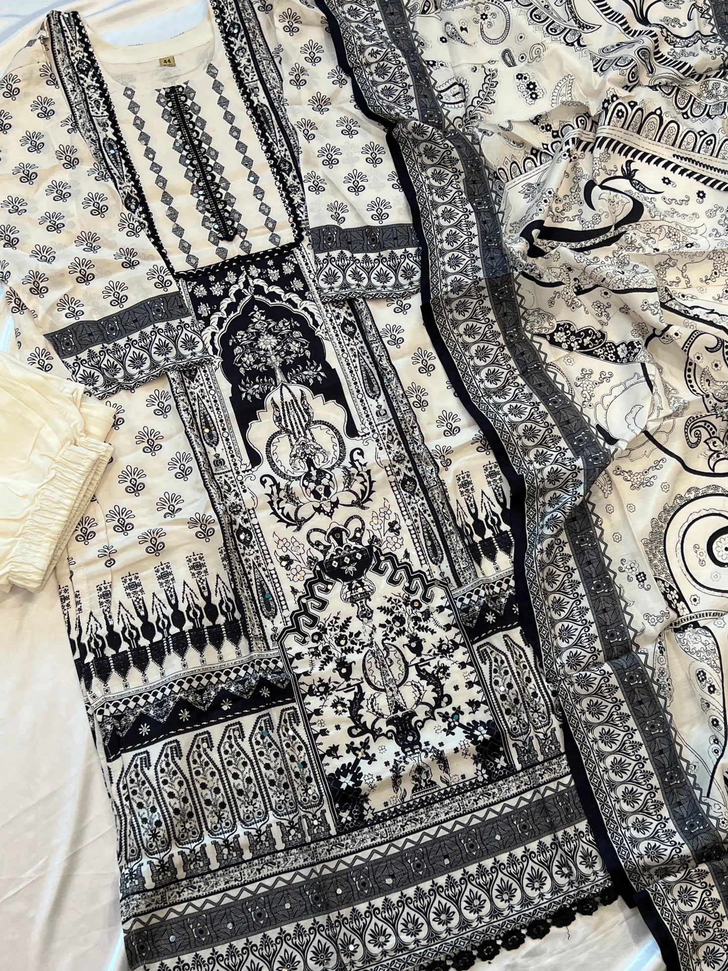 SF MUSLIN READYMADE SUIT 102