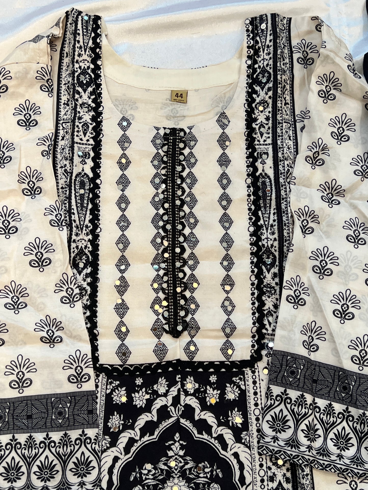 SF MUSLIN READYMADE SUIT 102