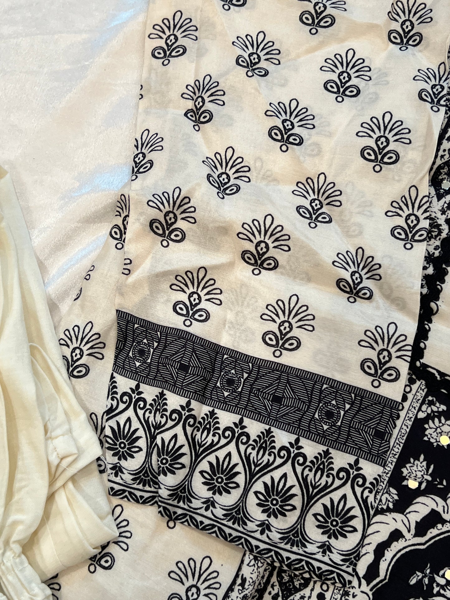 SF MUSLIN READYMADE SUIT 102