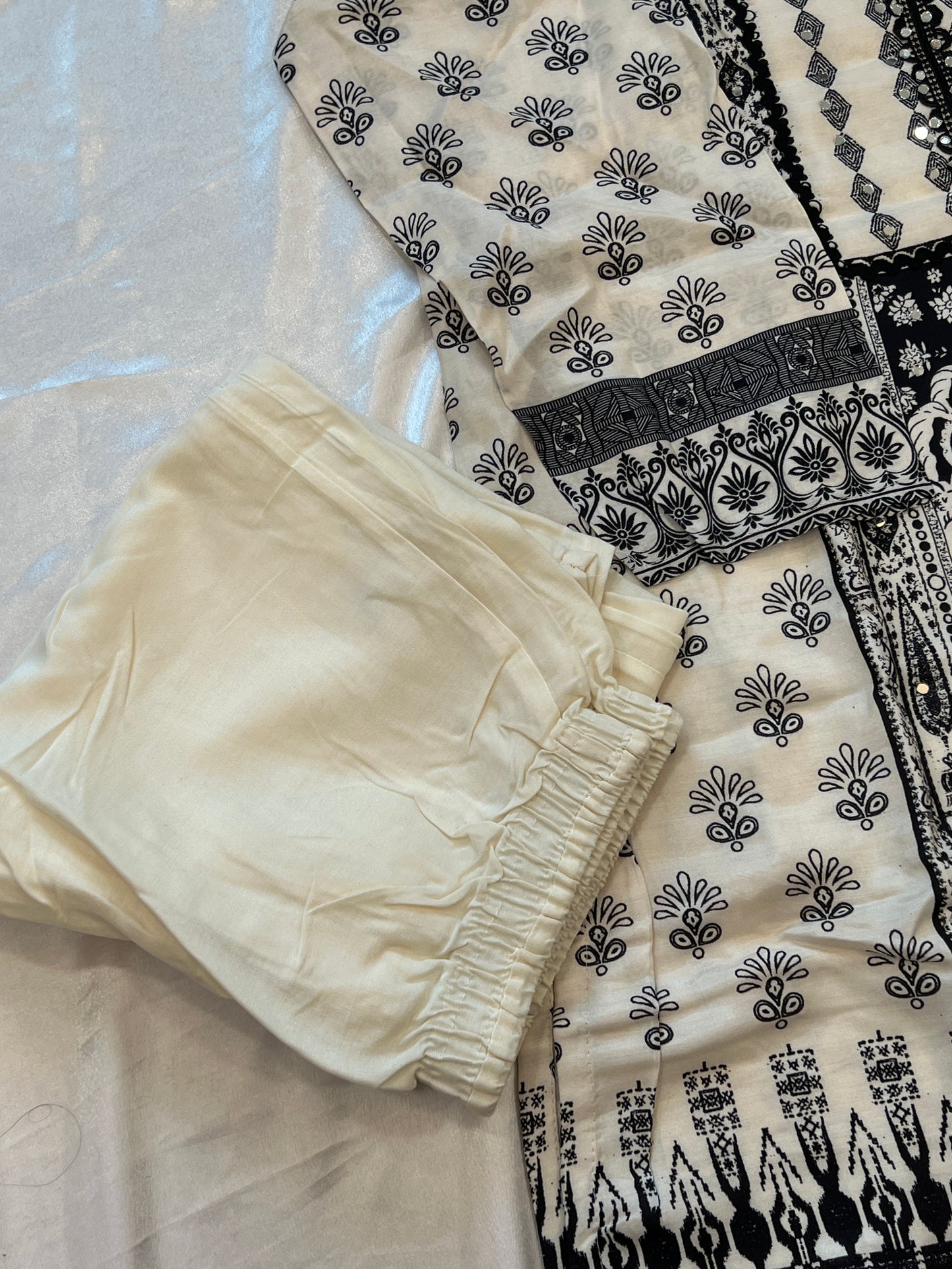 SF MUSLIN READYMADE SUIT 102
