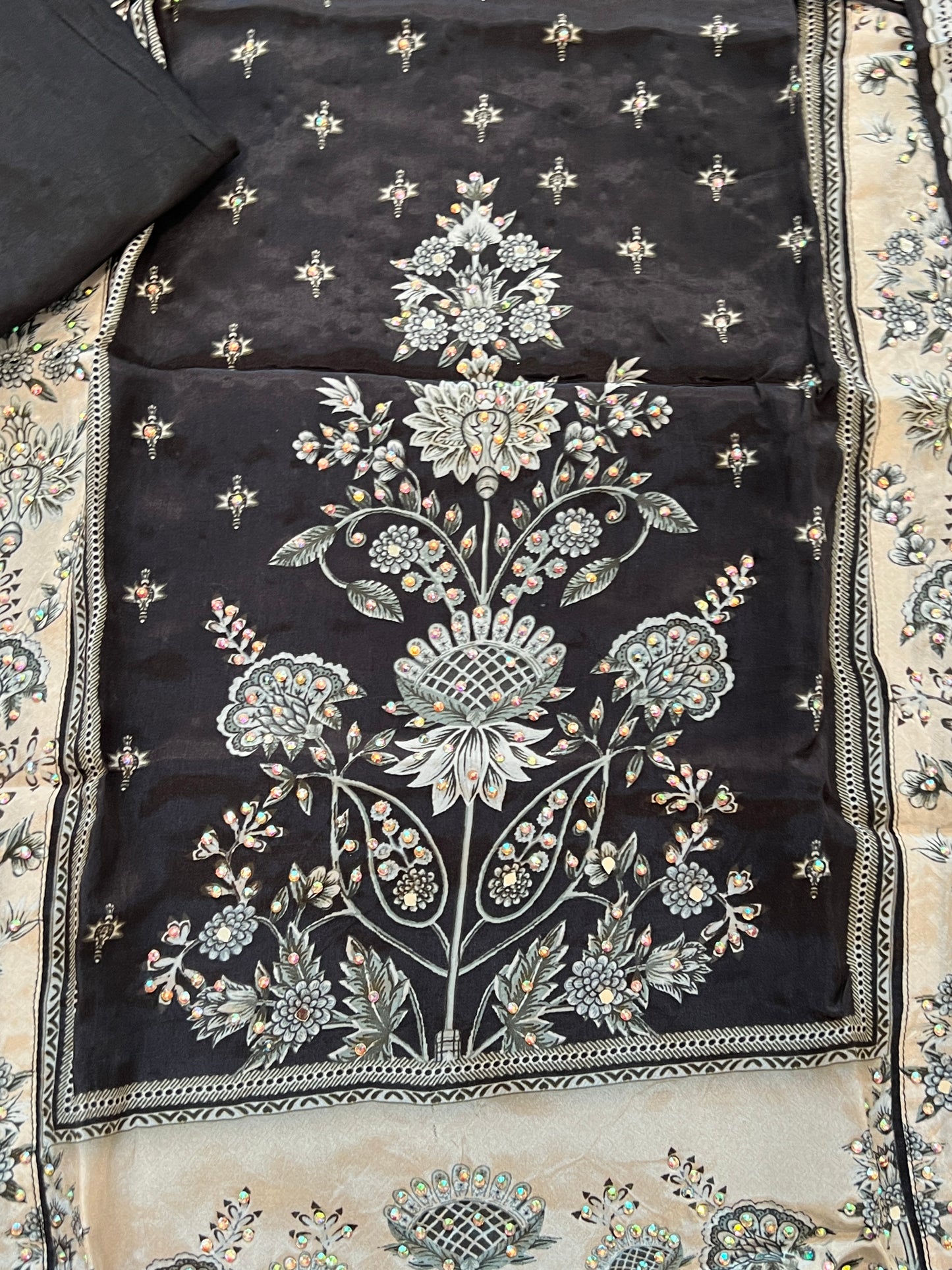 SF MUSLIN READYMADE SUIT 101