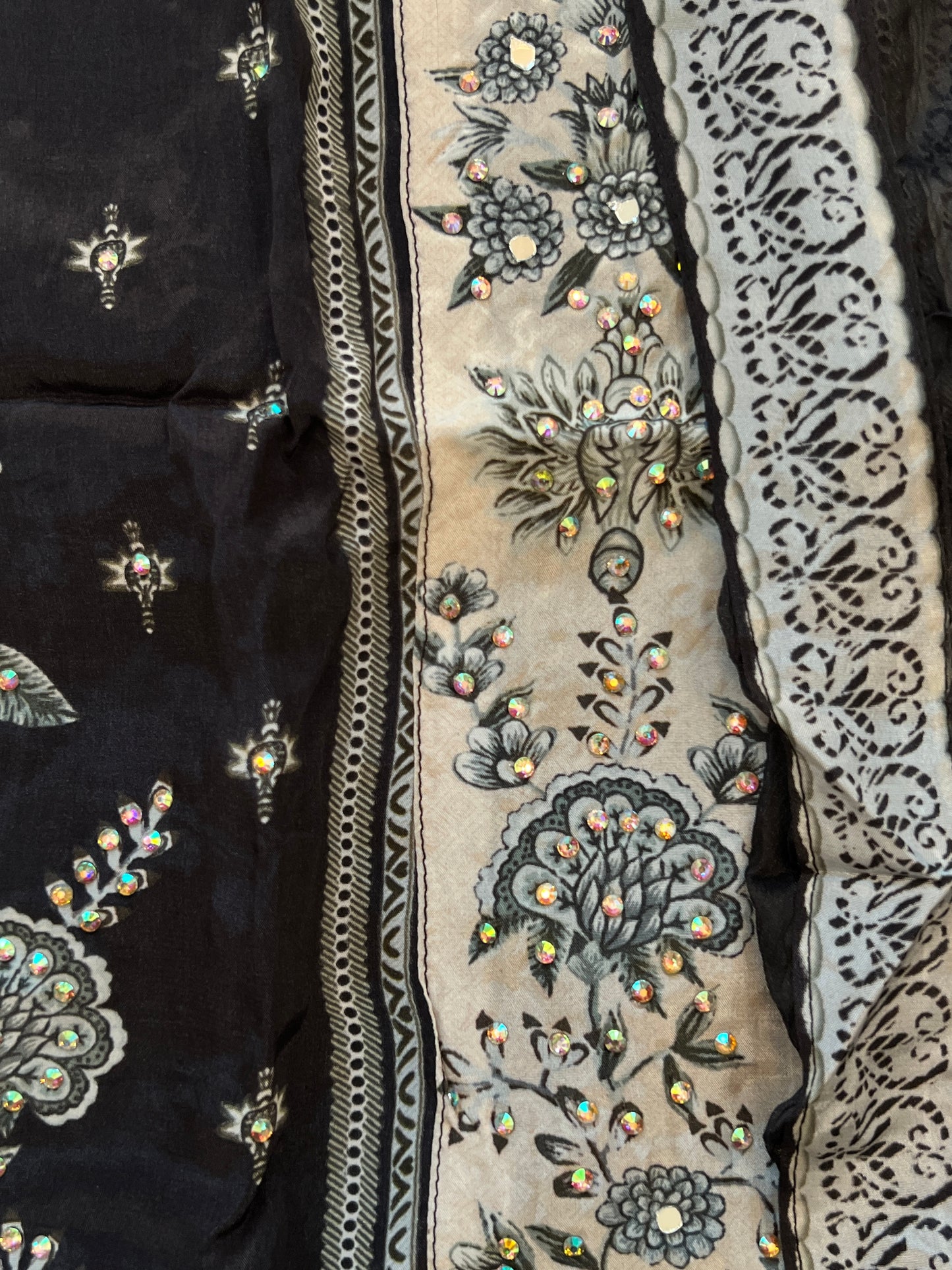 SF MUSLIN READYMADE SUIT 101