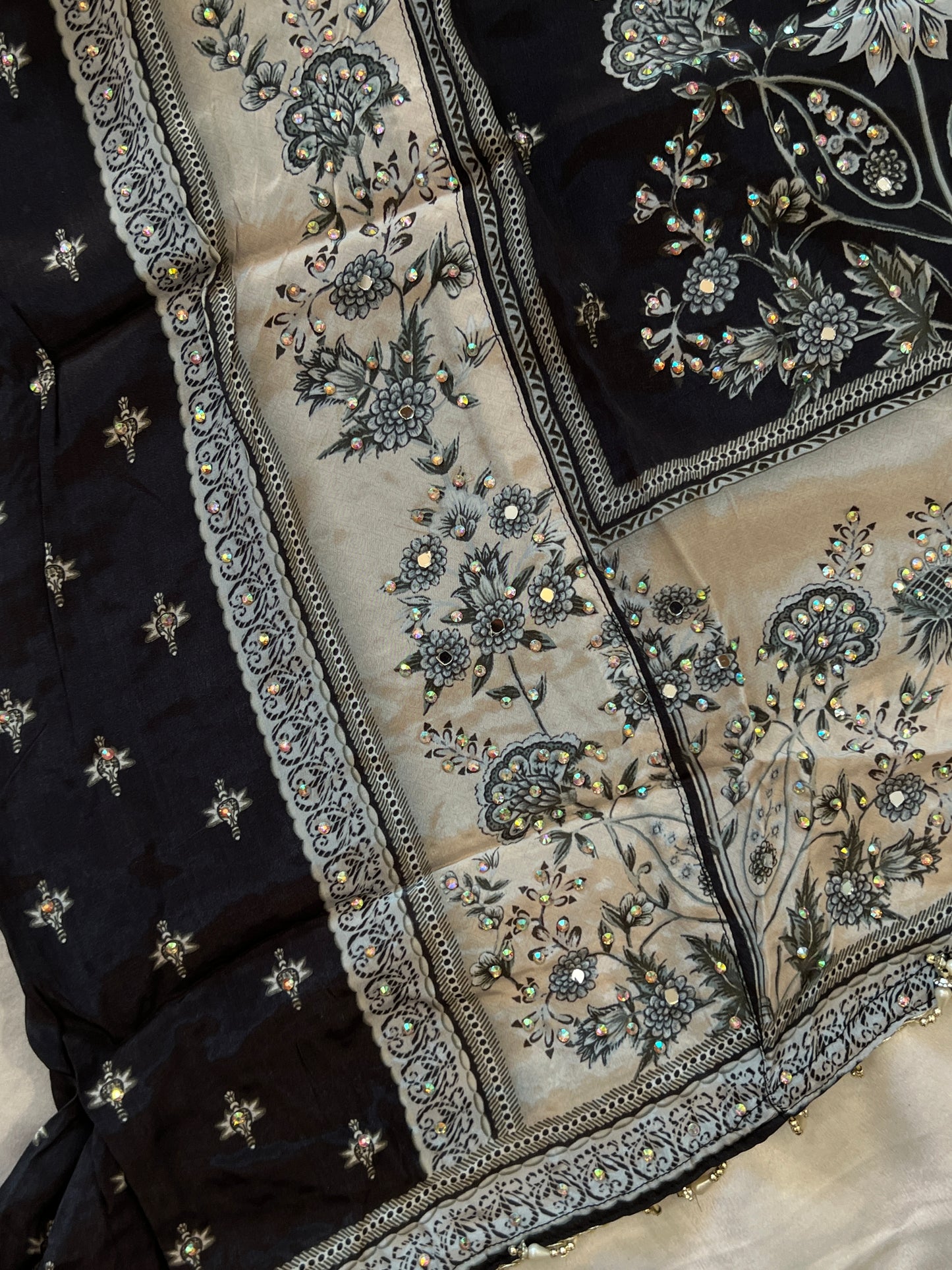 SF MUSLIN READYMADE SUIT 101