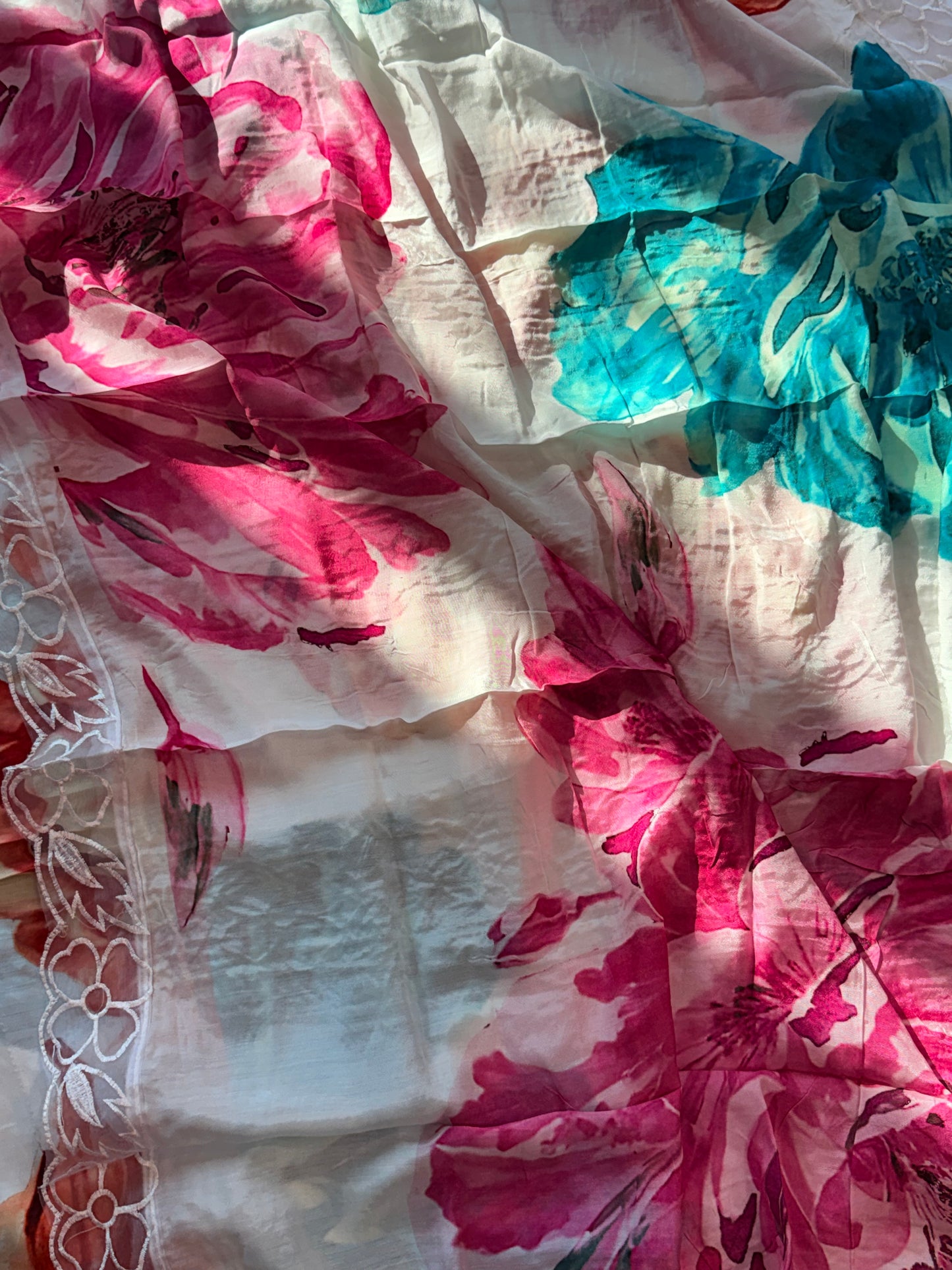 SHAHEEN PURE MSULIN SUIT 10