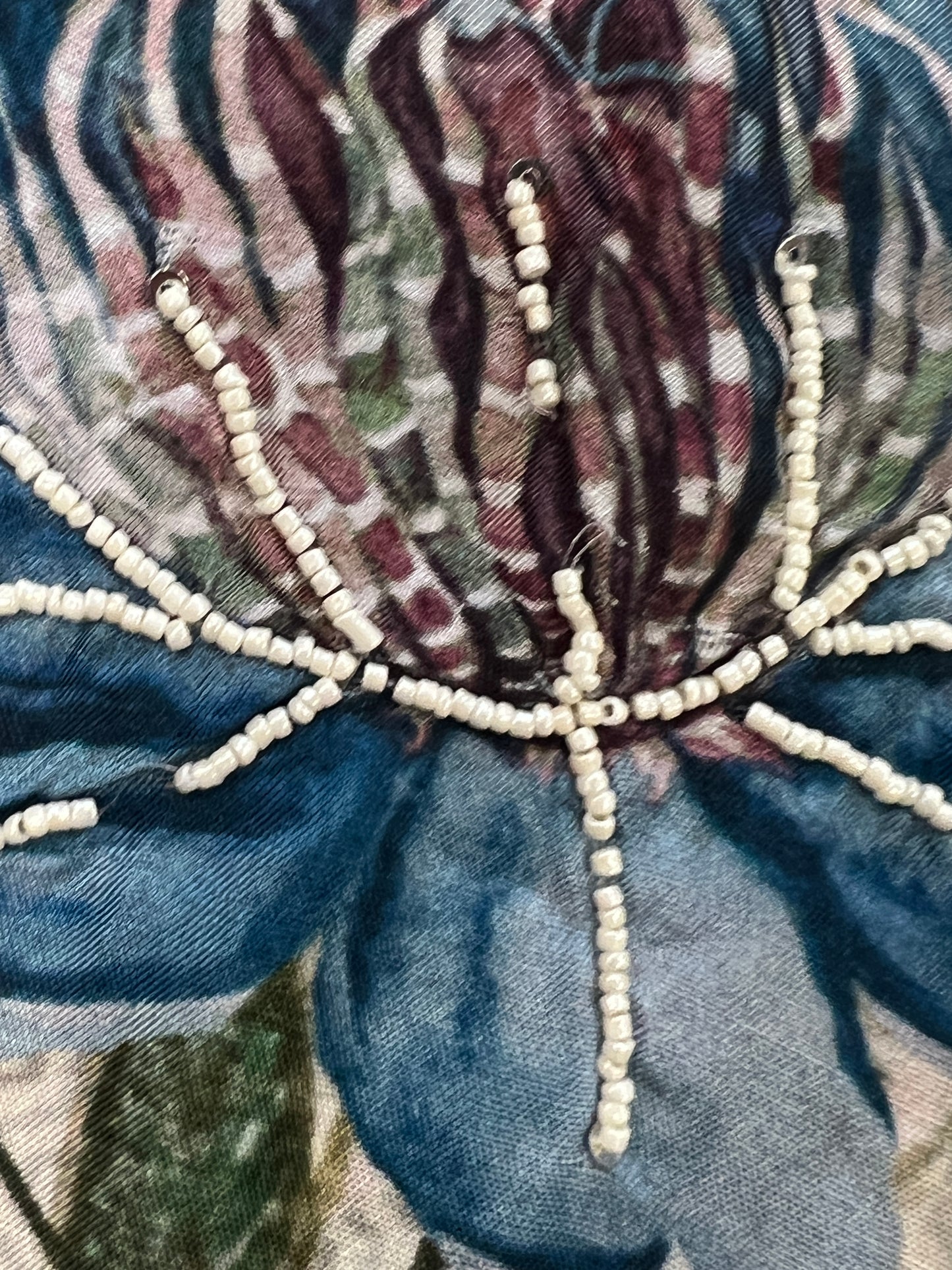 MUSLIN HAND WORK EMBROIDERY SUIT 250 Q