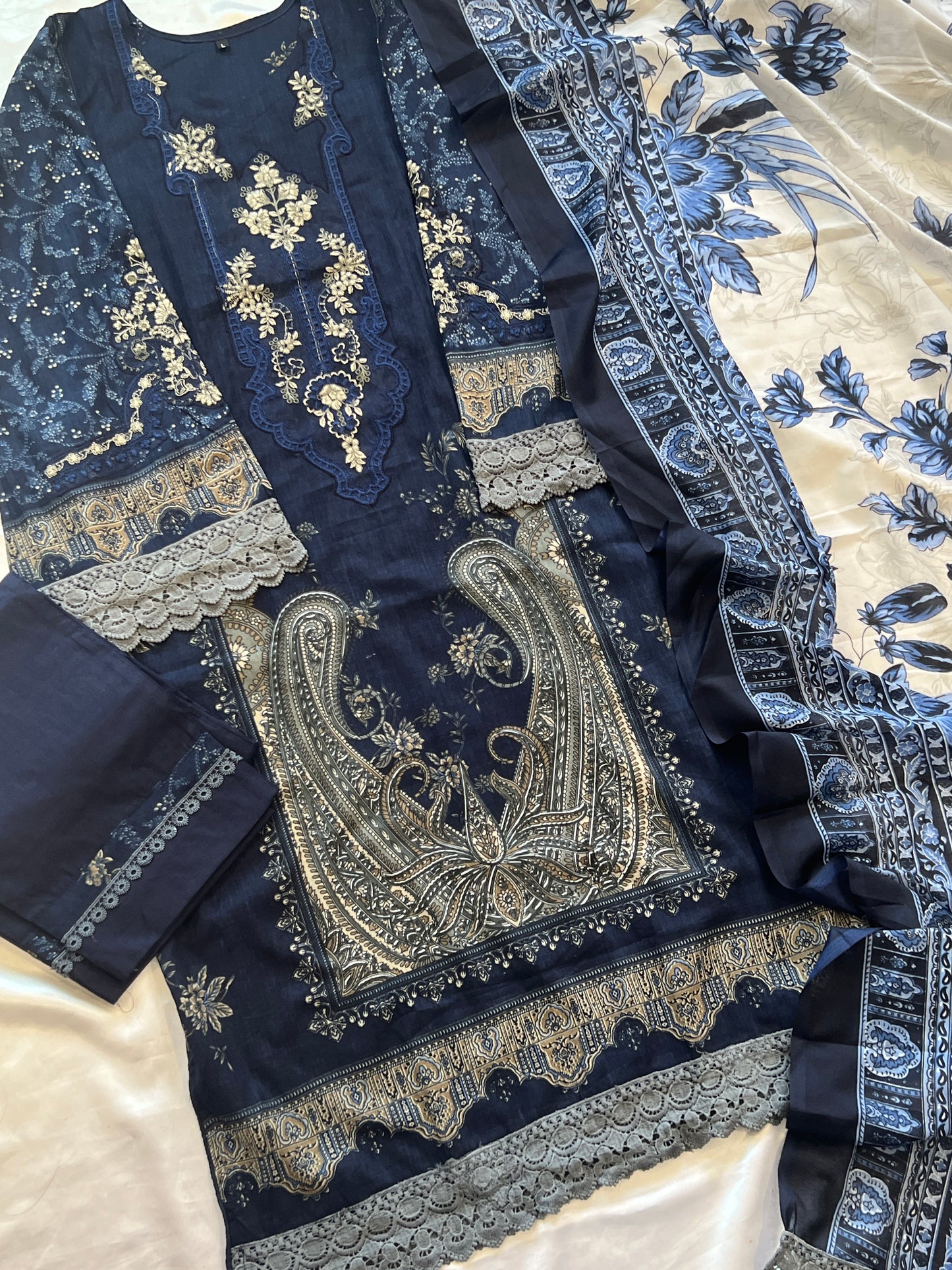 ELAAF COTTON PATCH SUIT 495