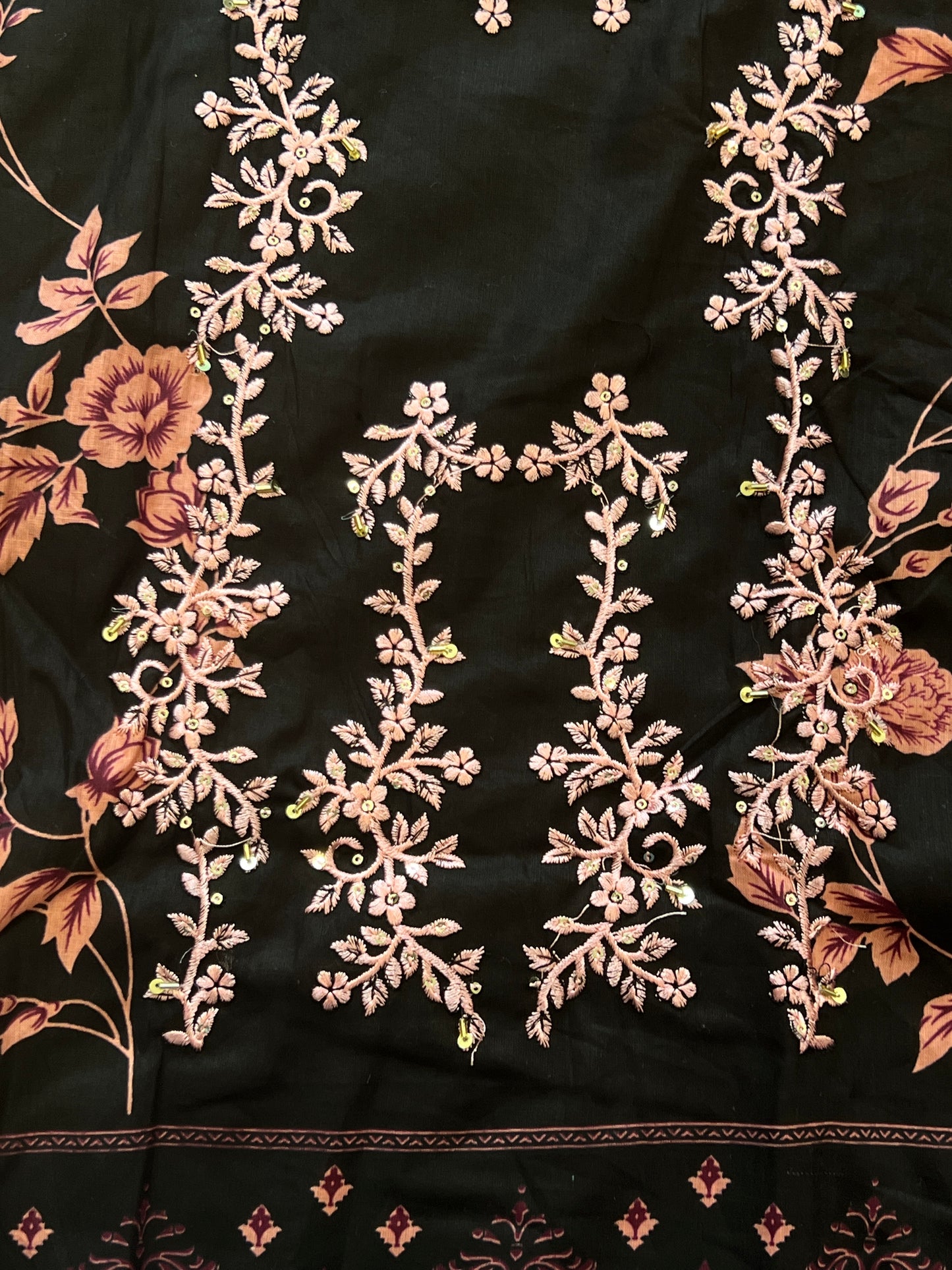 NOORE BLACK COTTON EMBROIDERY SUIT