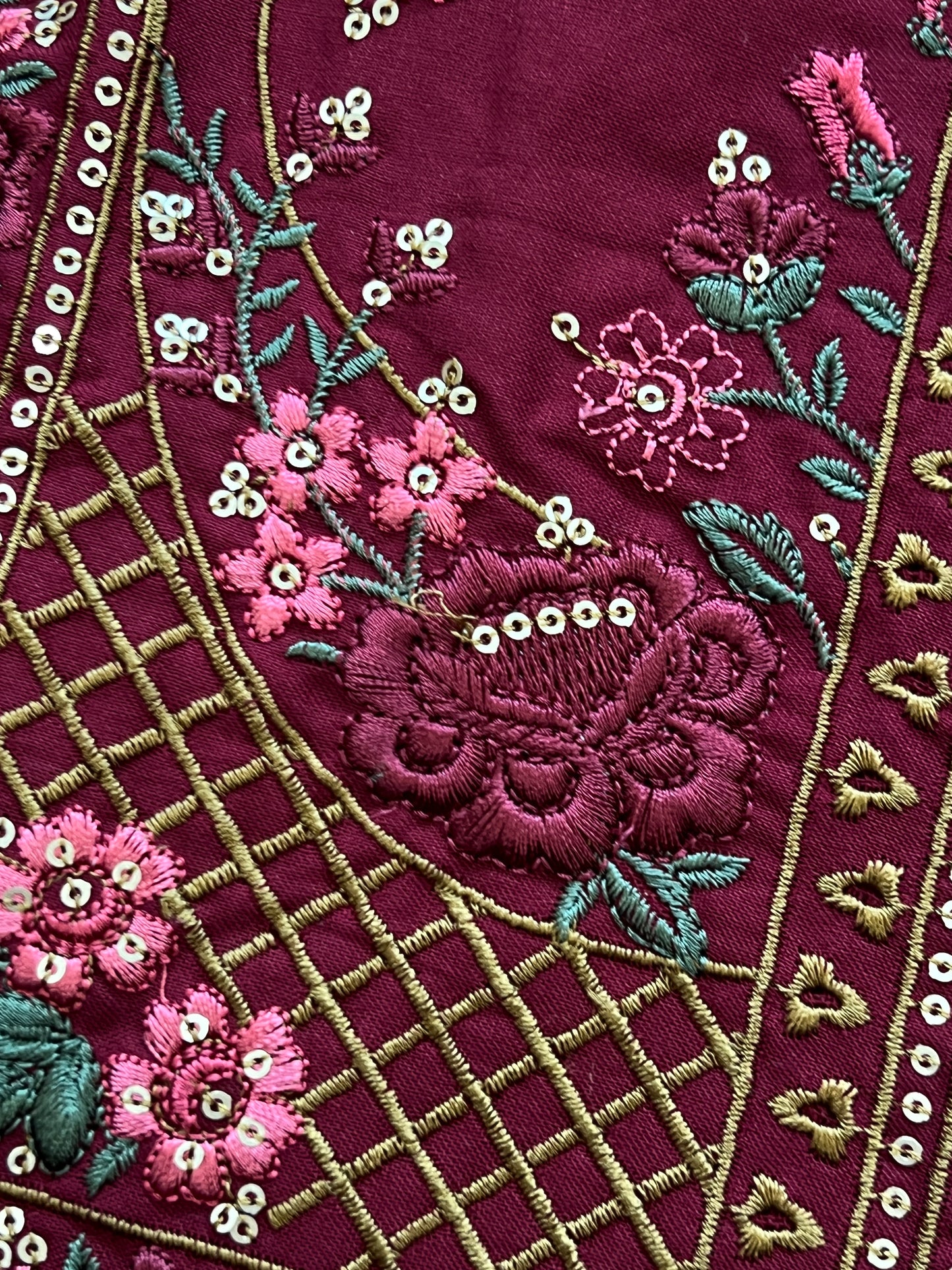 MARIA B MAROON RAYON EMBROIDERY SUIT Q
