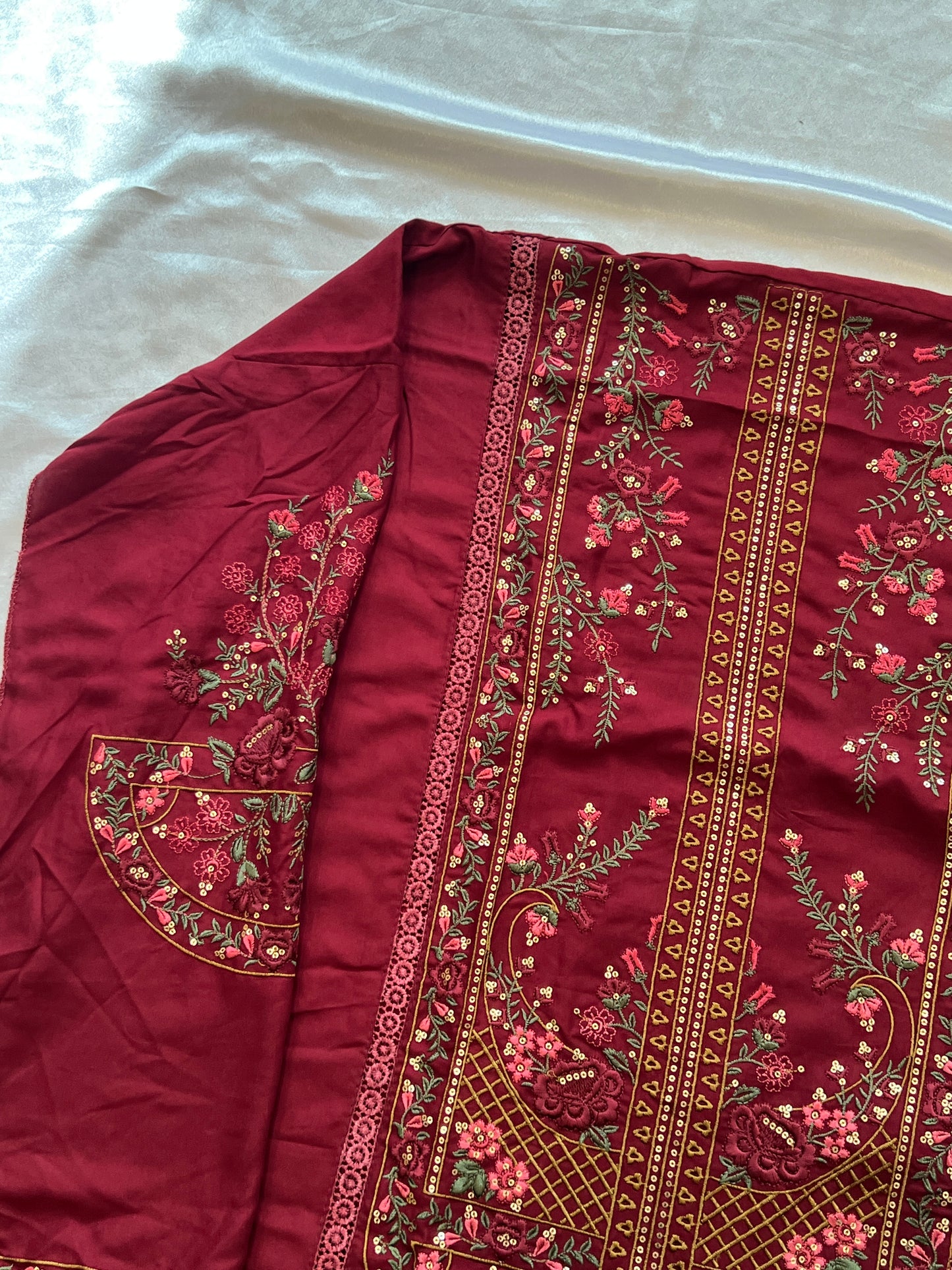 MARIA B MAROON RAYON EMBROIDERY SUIT Q