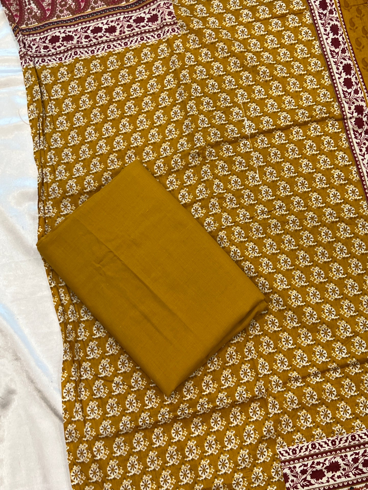 RANGREZ LAWN COTTON EMBROIDERY 3 Q