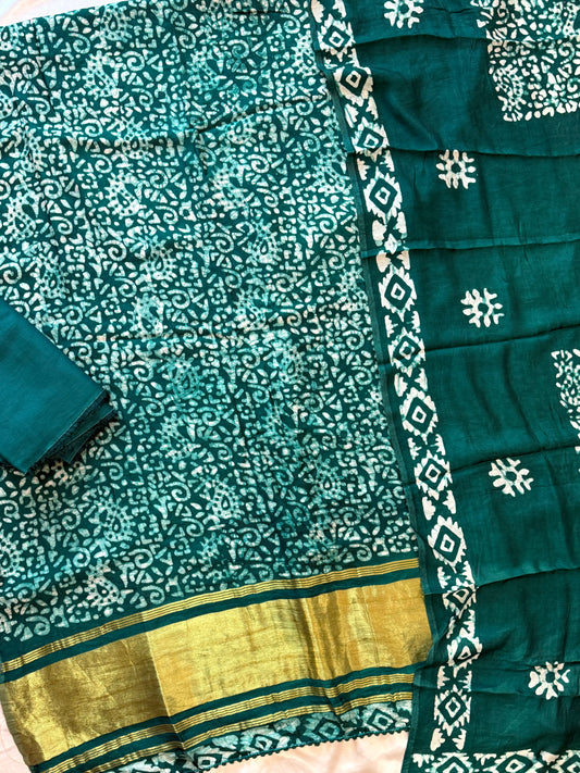 PURE MUSLIN BATIK SUIT 1