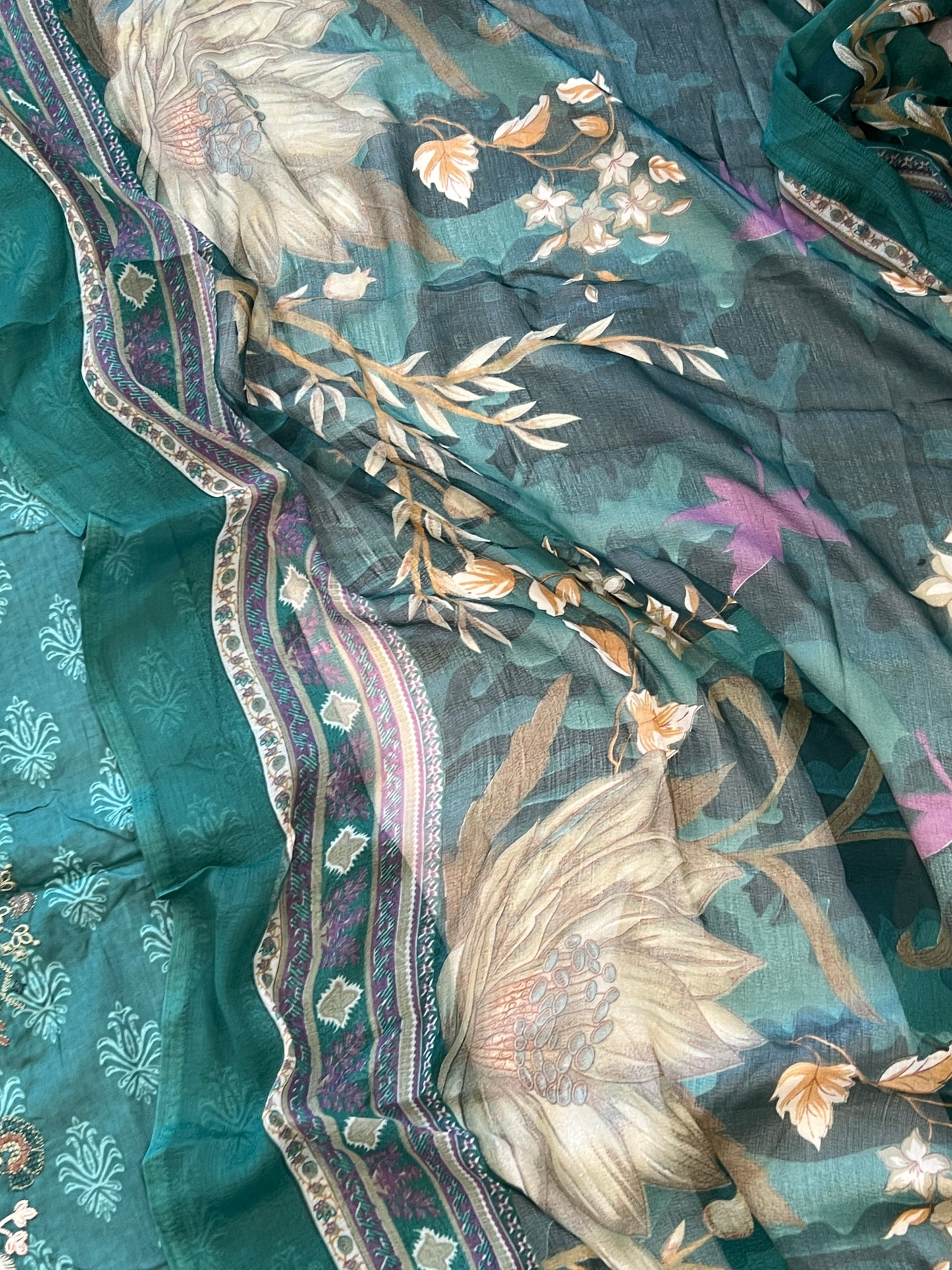 GREEN CHEVRON COTTON PATCH SUIT Q