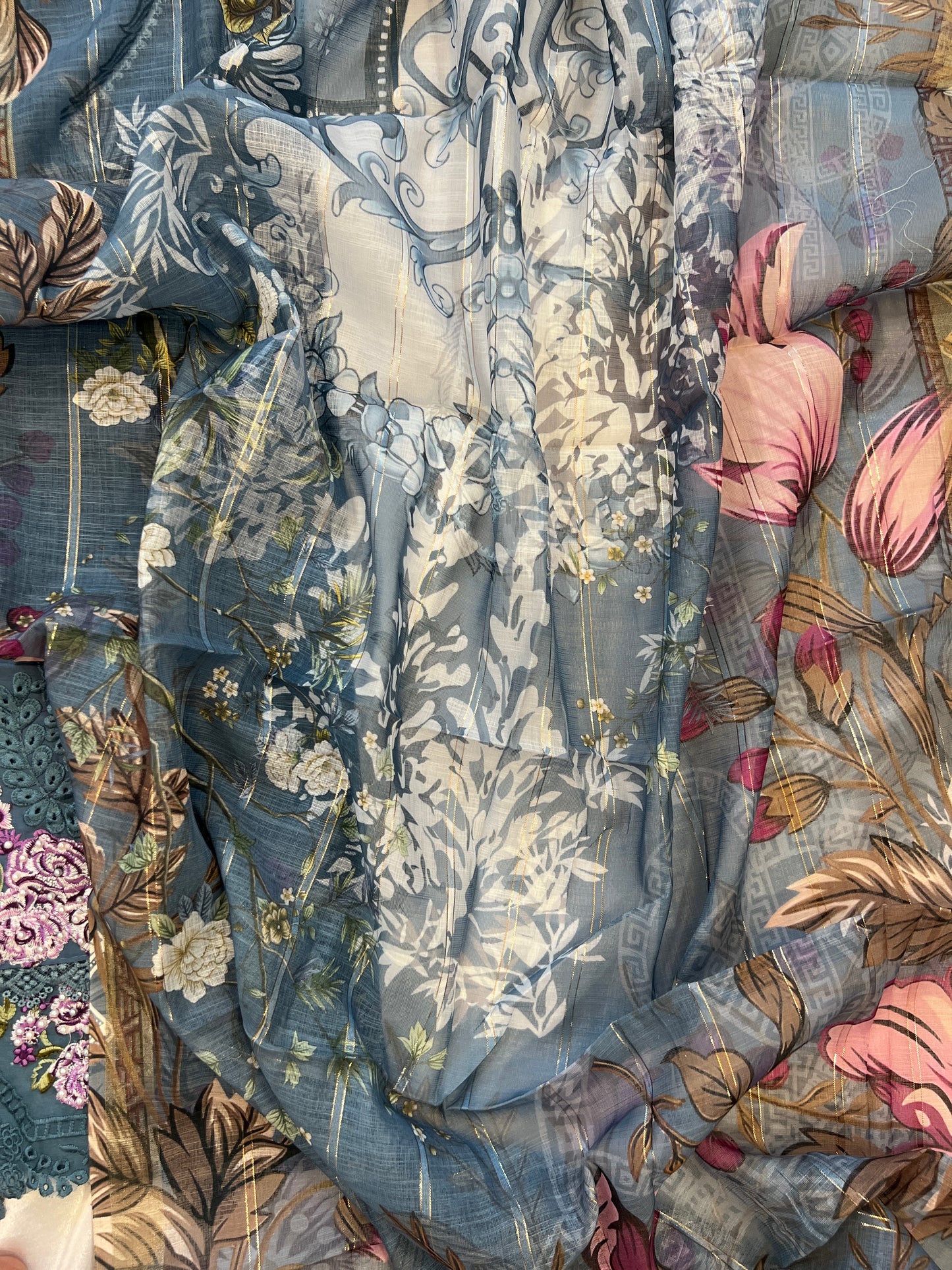 HANIA LAWN COTTON EMBROIDERY SUIT
