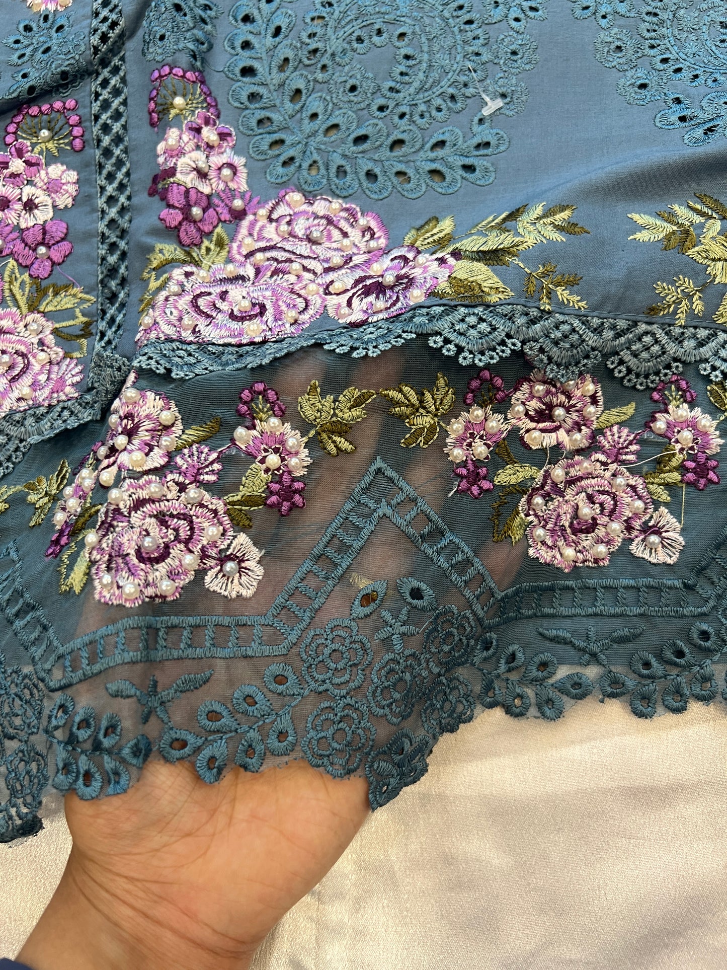 HANIA LAWN COTTON EMBROIDERY SUIT