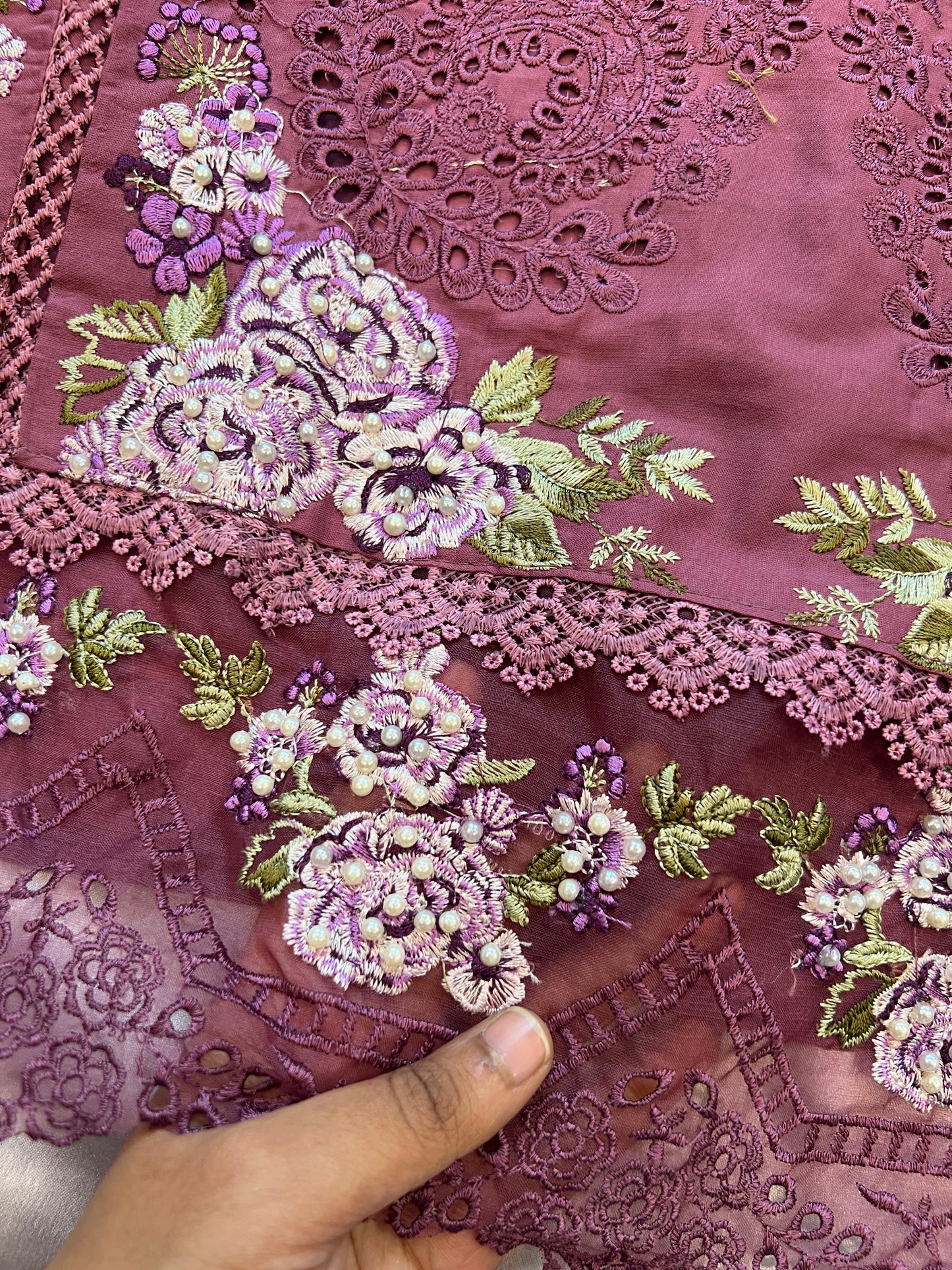 MAROON HANIA LAWN COTTON EMBROIDERY SUIT
