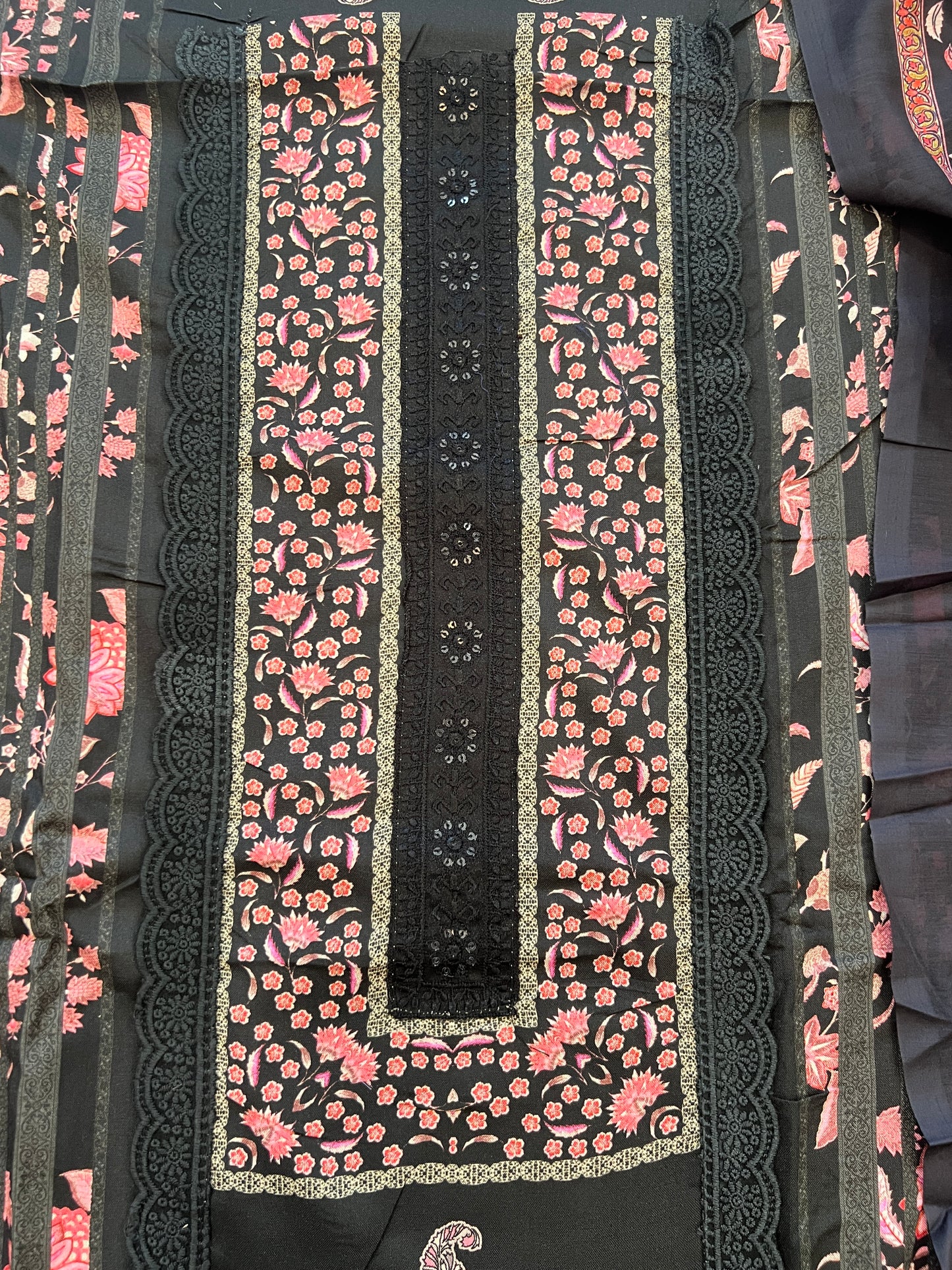 BAGH COTTON EMBROIDERY SUIT 3