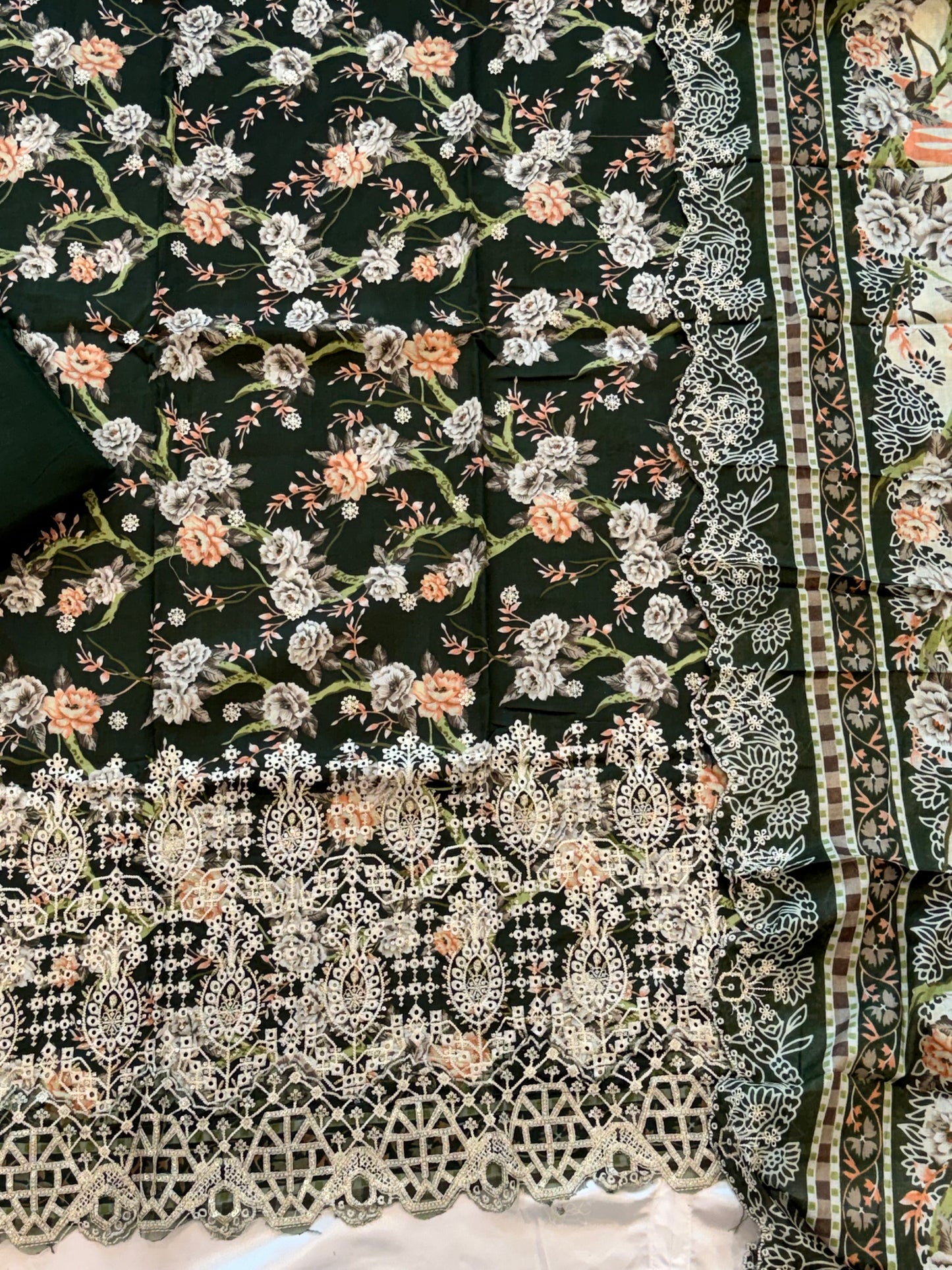 FIZA CHIKANKARI PATCH SUIT 4 Q