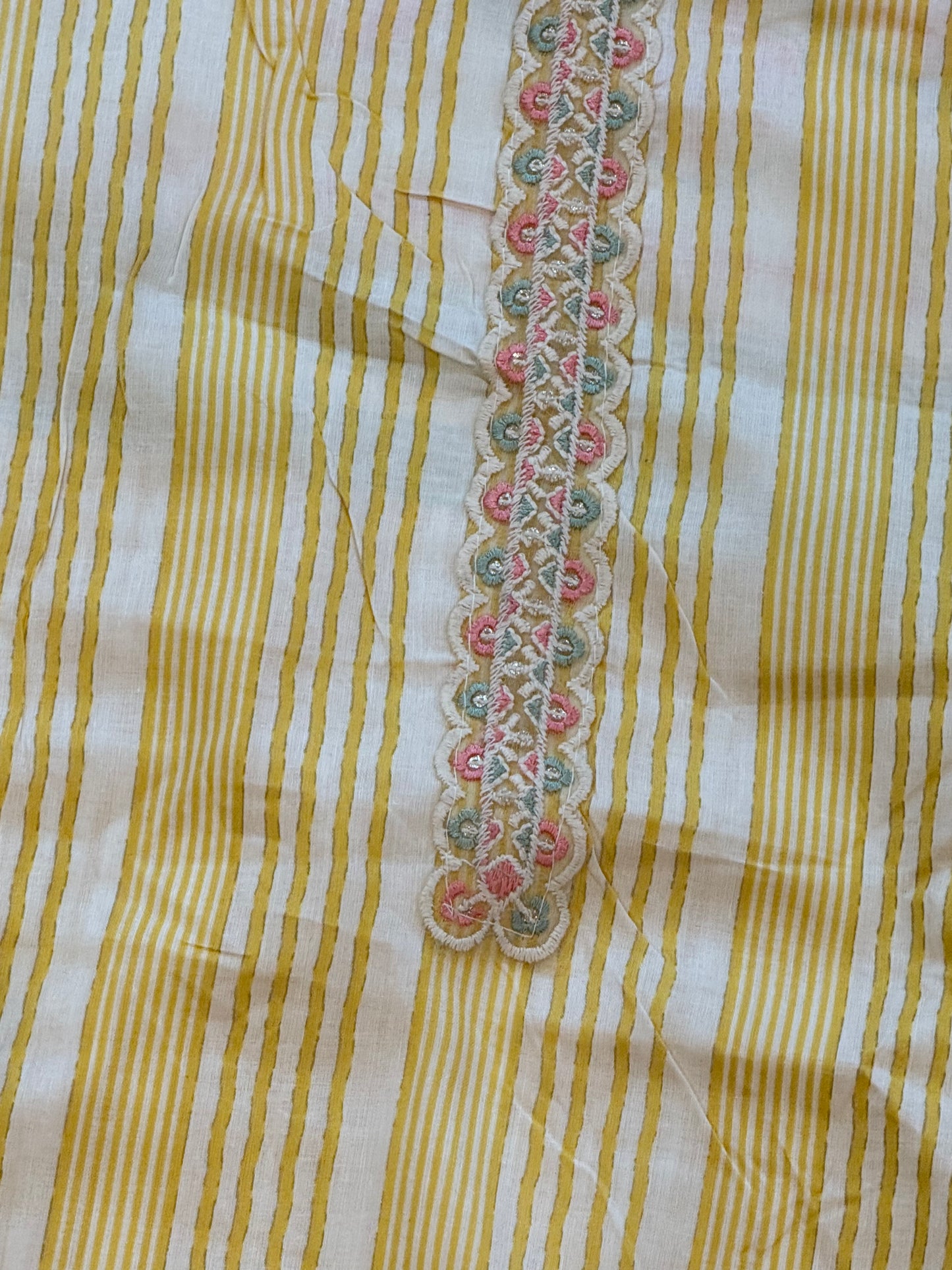 LAWN EMBROIDERY PATCH SUIT 3 Q
