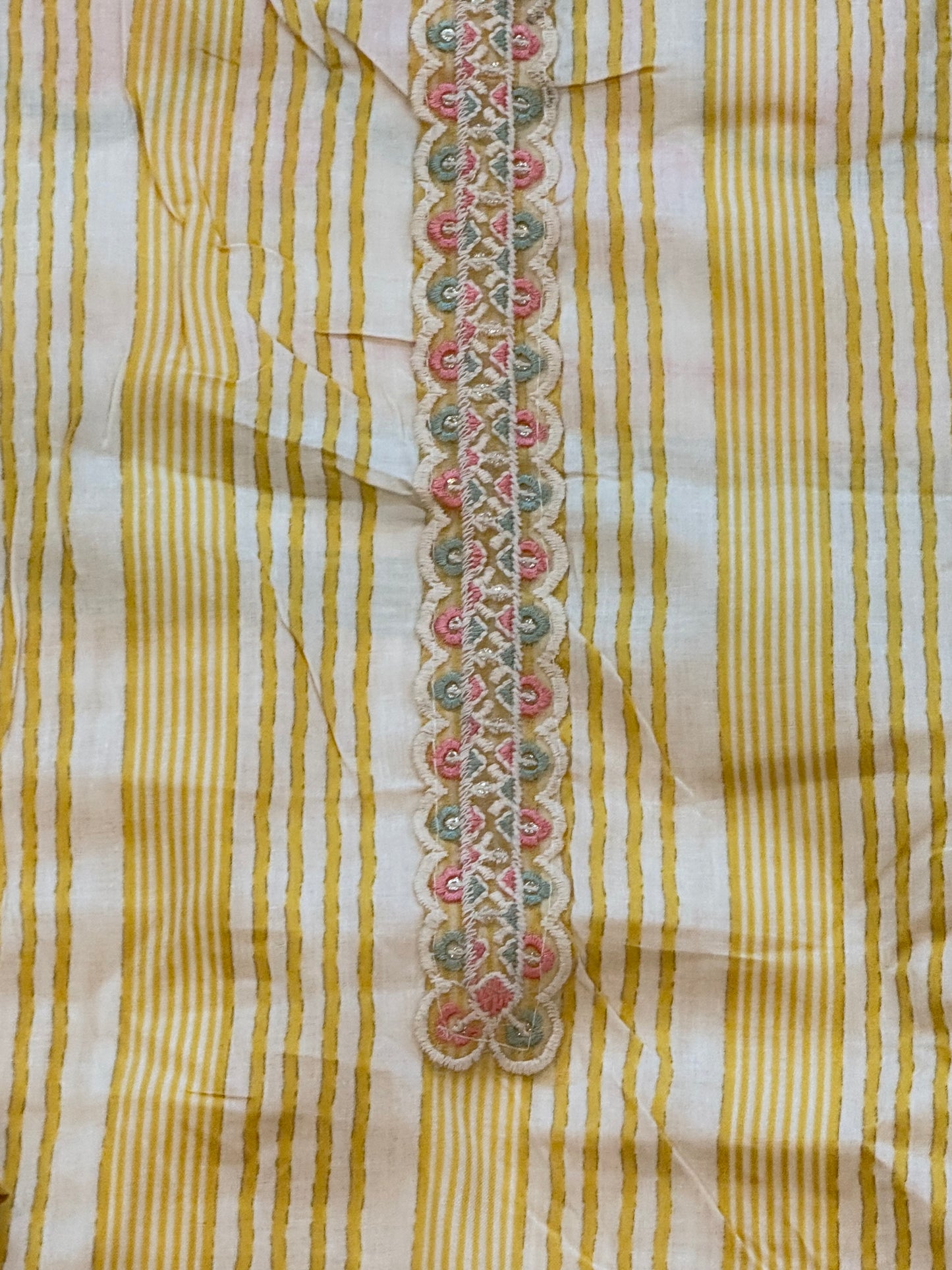 LAWN EMBROIDERY PATCH SUIT 3 Q