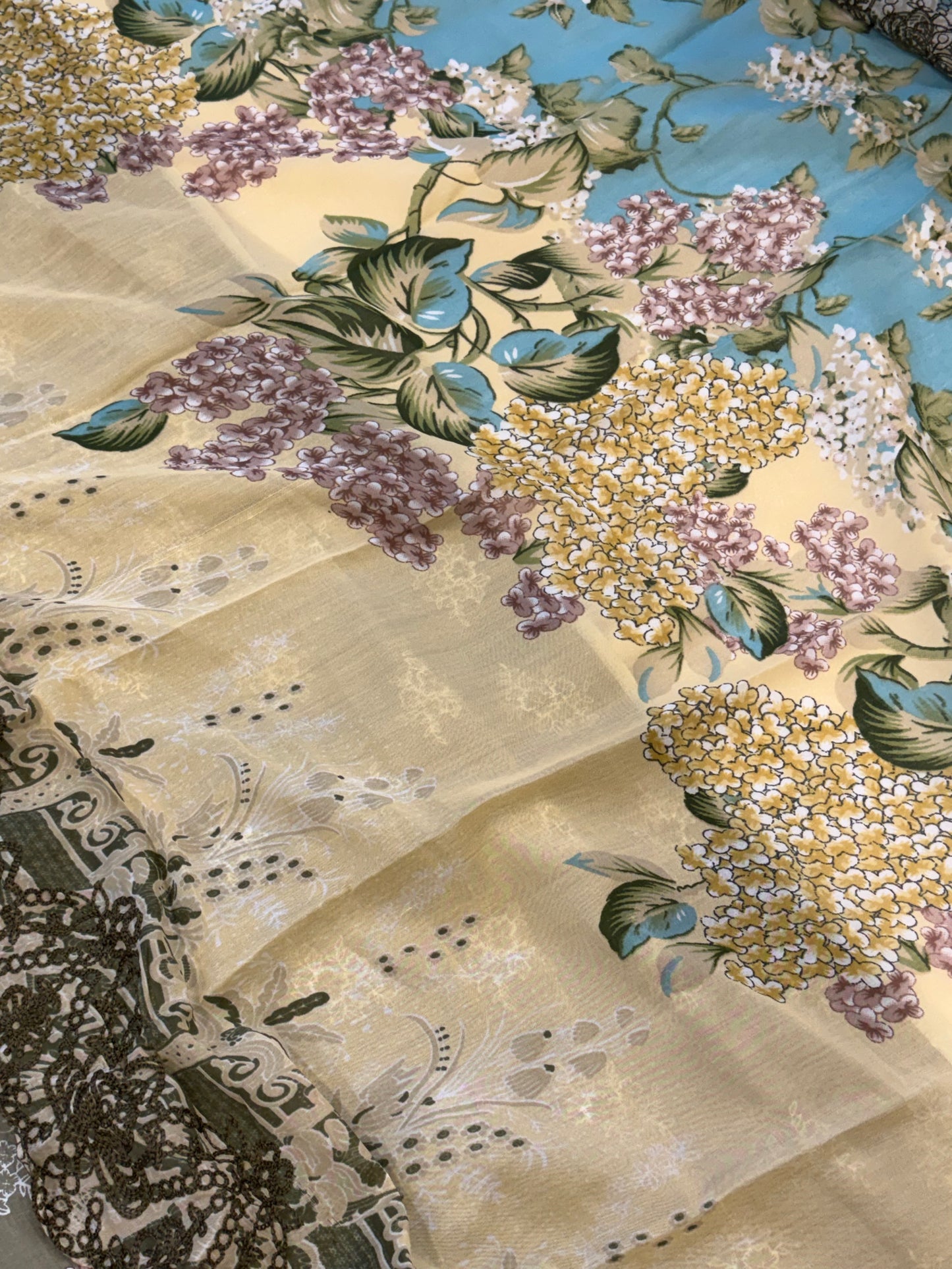 HAALA LAWN EMBROIDERY PATCH SUIT 6 Q