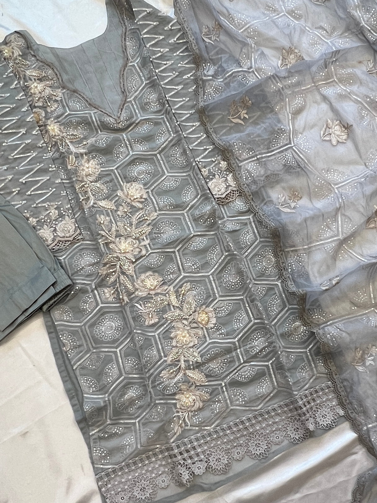 READYMADE ORGANZA EMBROIDERY SUIT 981